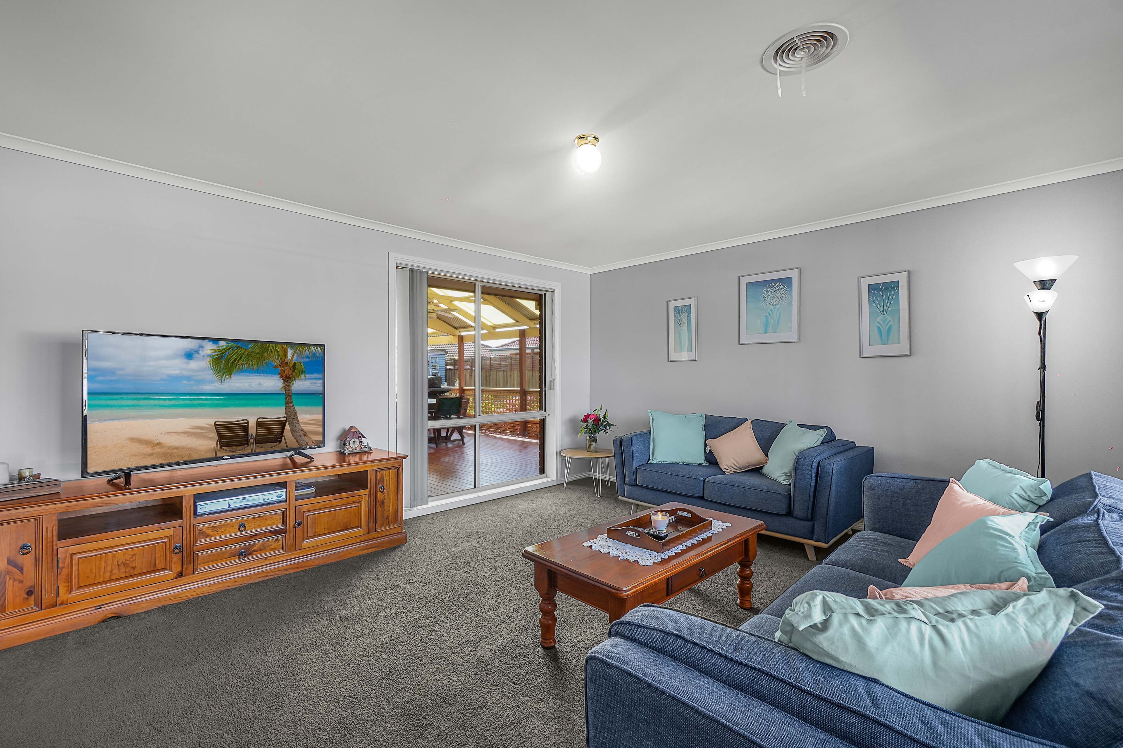 27 Park Boulevard, Pakenham VIC 3810, Pakenham - Thumbnail 4