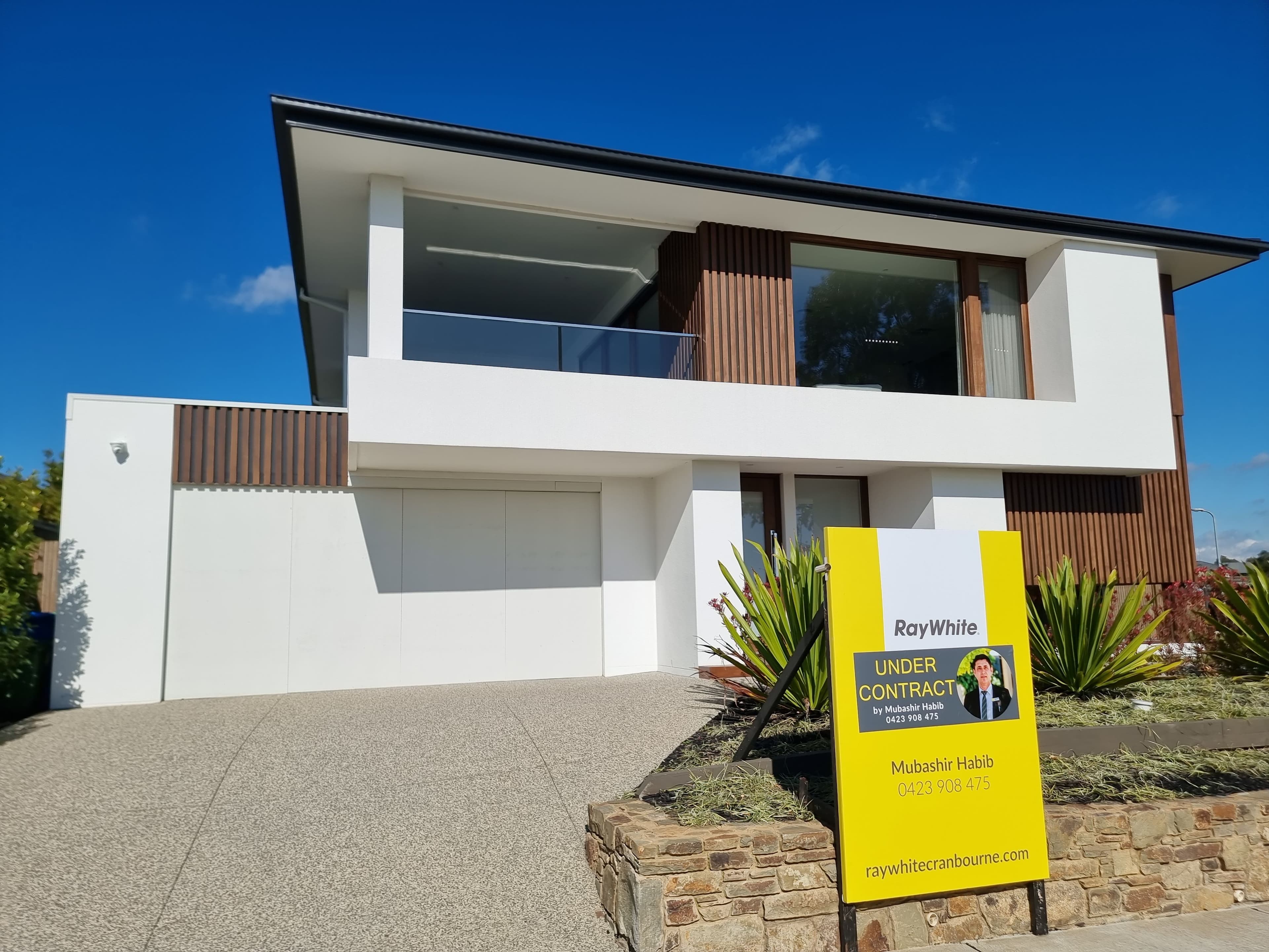 12 Snead Boulevard, Cranbourne VIC 3977, Cranbourne - Thumbnail 2