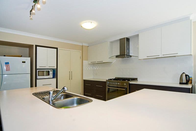 15 Torrevella Vista, RUNAWAY BAY QLD 4216, Runaway Bay - Thumbnail 5