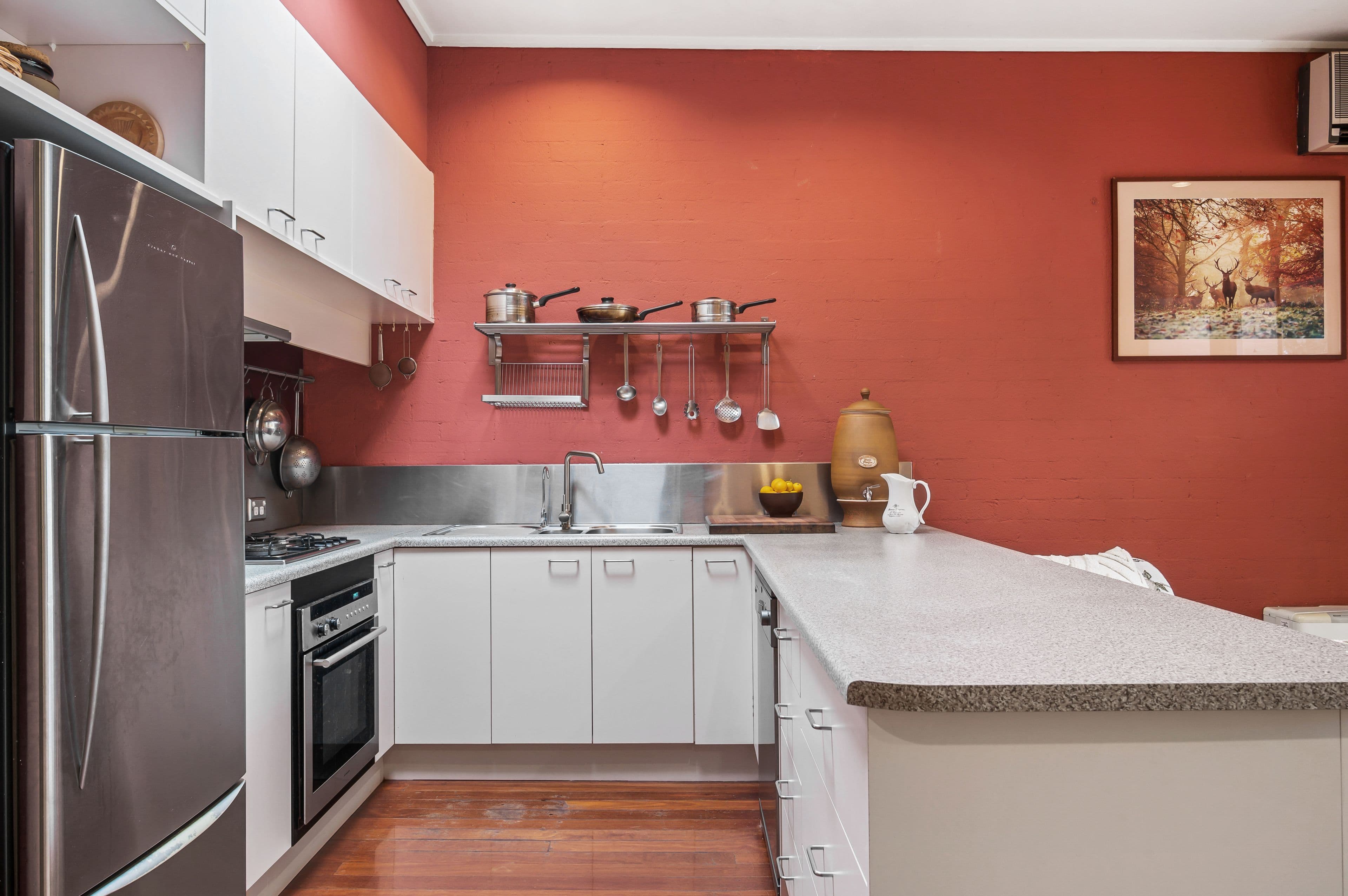 13 Ormond Avenue, Warragul, VIC 3820, Warragul - Thumbnail 2