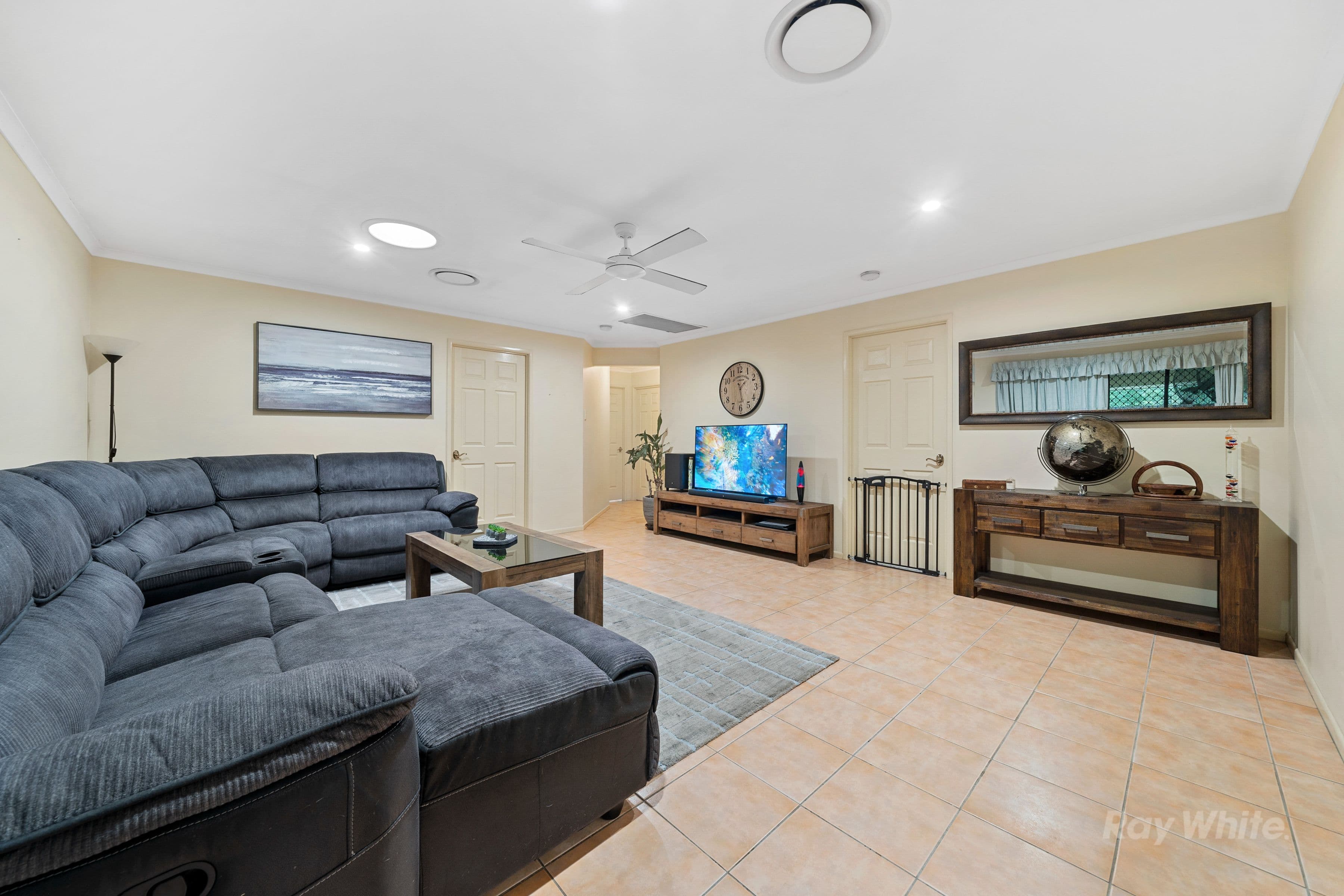 2A Swallow Street, Eagleby QLD 4207, Eagleby - Thumbnail 6
