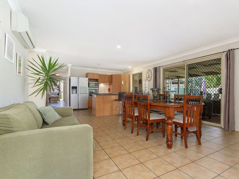 10 Ferricks Court, Upper Coomera QLD 4209, Upper Coomera - Thumbnail 4