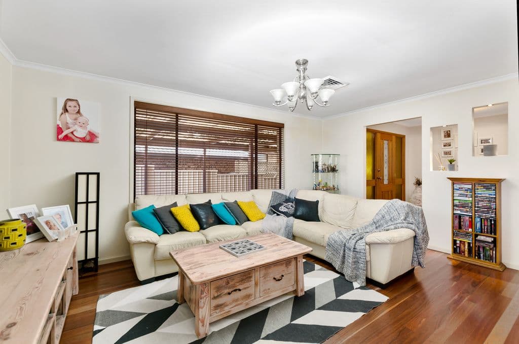 20 Woodridge Road, Horsley - Thumbnail 2