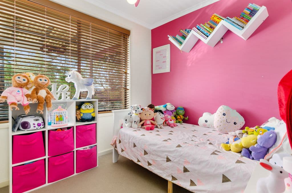 20 Woodridge Road, Horsley - Thumbnail 6