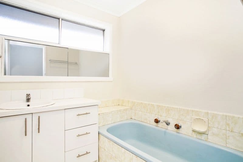 49 Albany Crescent, ASPENDALE VIC 3195, Aspendale - Thumbnail 6