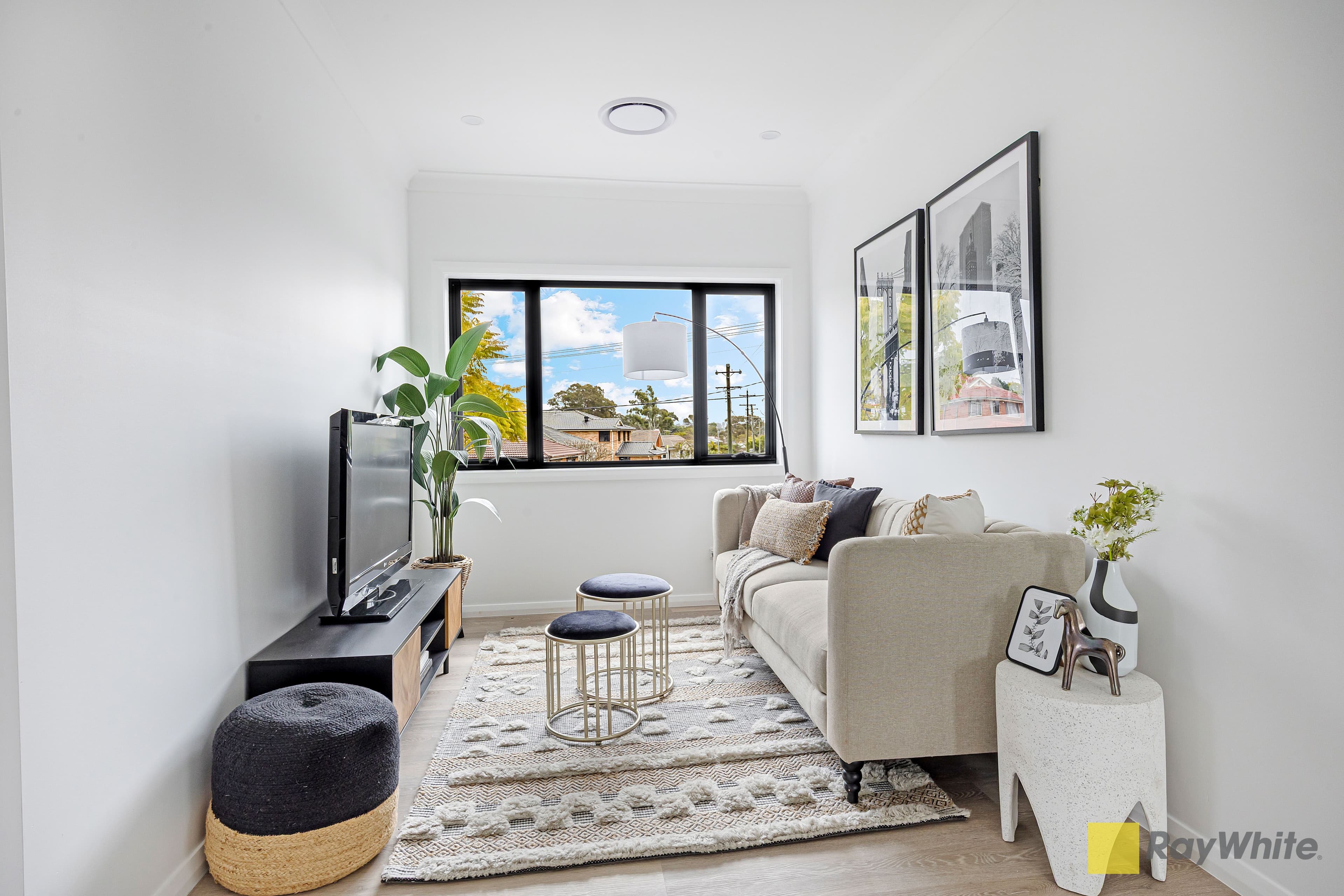 70 Portico Parade, Toongabbie NSW 2146, Toongabbie - Thumbnail 5