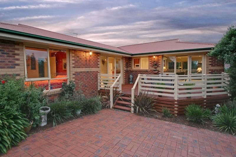 1 Frieda Court, FERNTREE GULLY VIC 3156, Ferntree Gully - Thumbnail 2