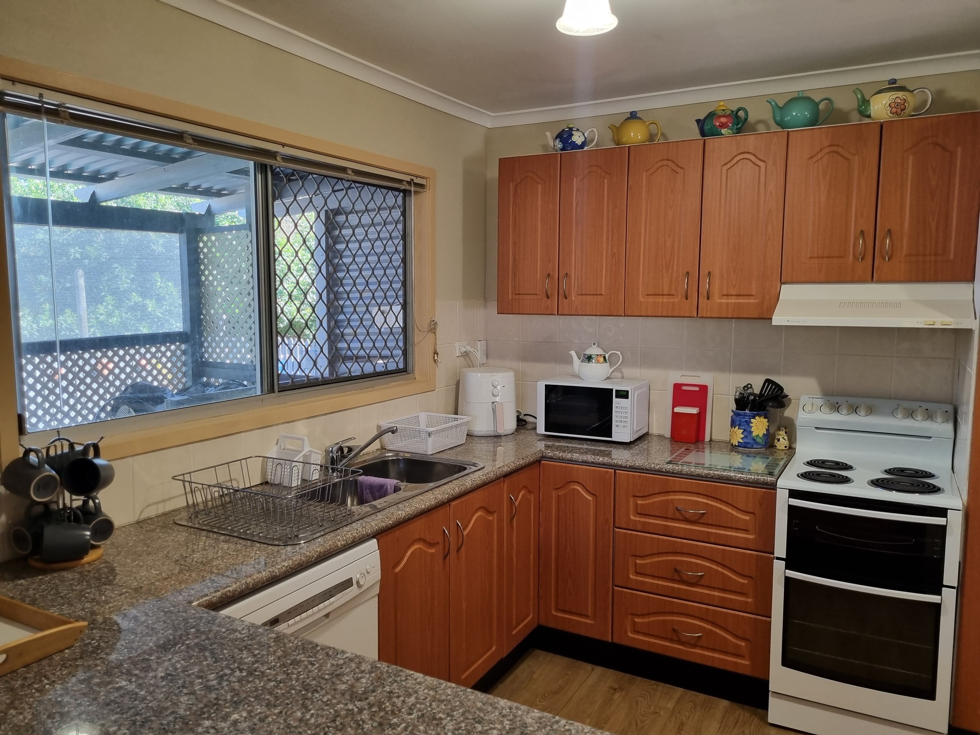 5 Fitzroy Street, Boyne Island QLD 4680, Boyne Island - Thumbnail 5