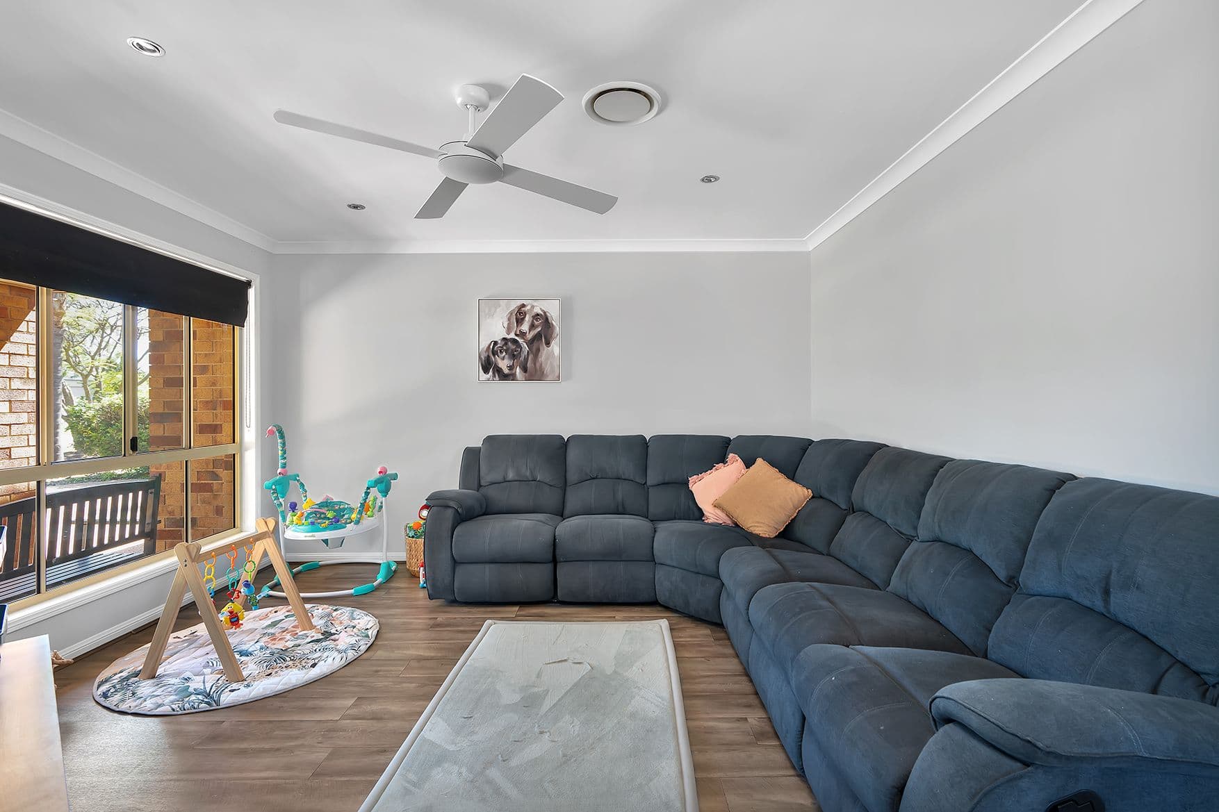 10 Coaker Drive, Emerald QLD 4720, Emerald - Thumbnail 4