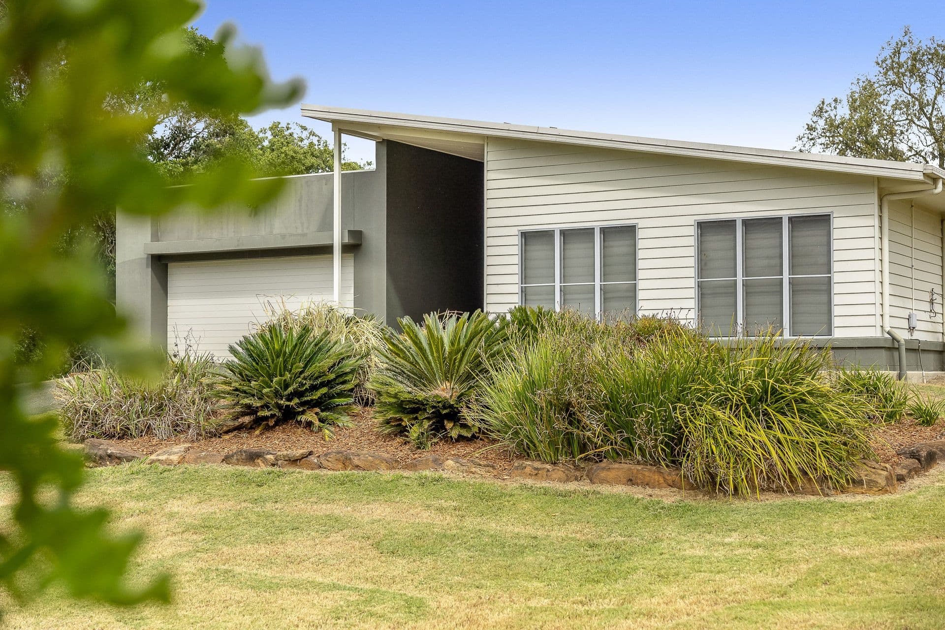 9 Belah Court, Withcott QLD 4352, Withcott - Thumbnail 2