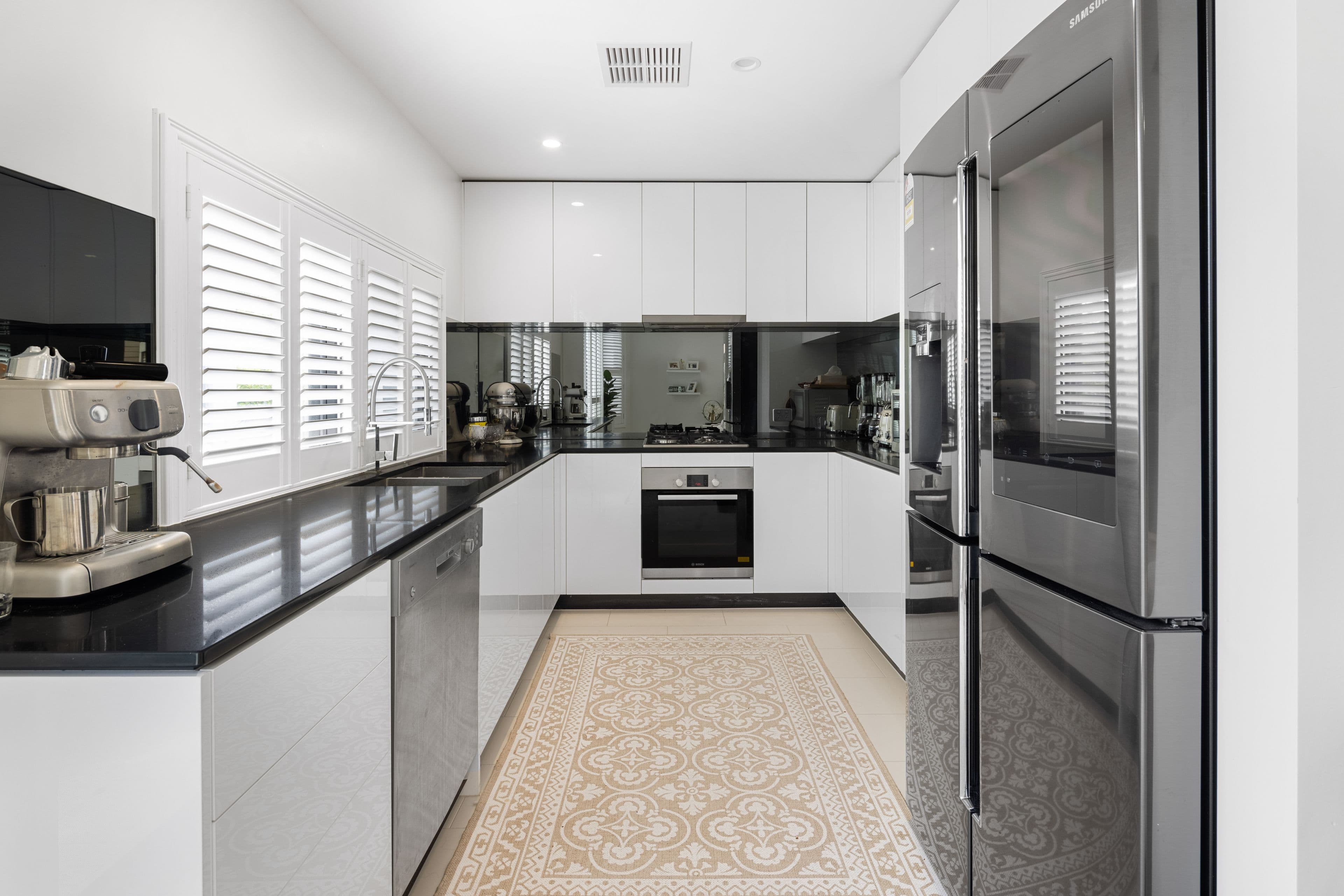 24 Moore Street, Morningside QLD 4170, Morningside - Thumbnail 6