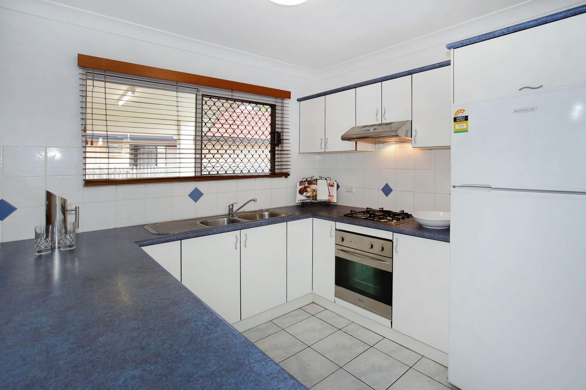 14 Waterpark Place, IDALIA QLD 4811, Idalia - Thumbnail 4