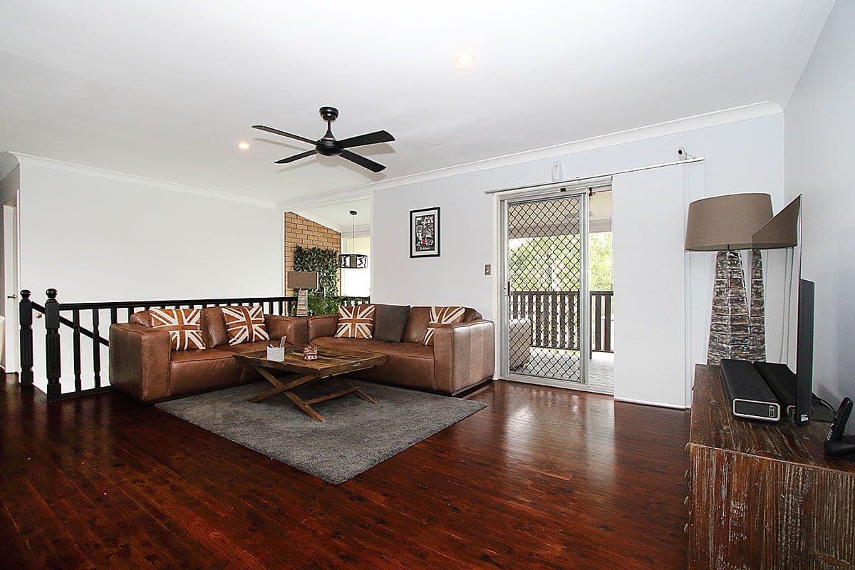 8 Wenlock Crescent, Springwood QLD 4127, Springwood - Thumbnail 2