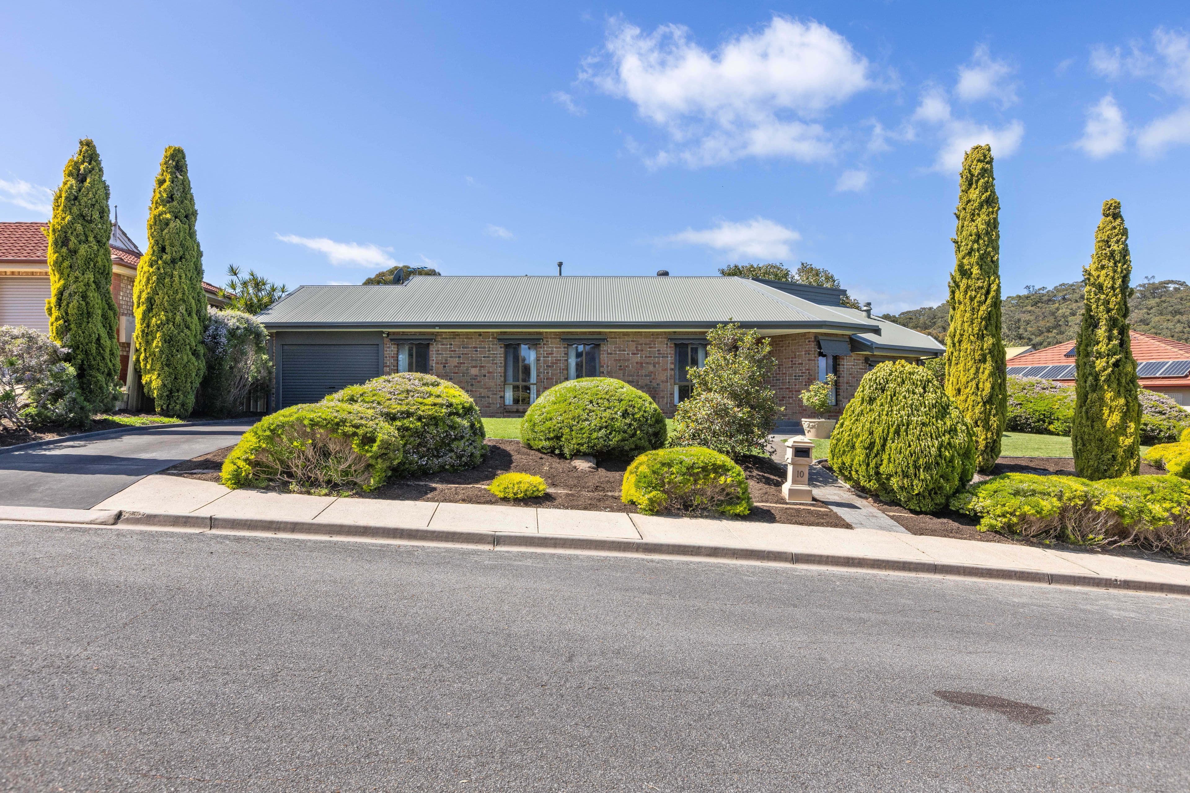 10 Bentley Court, Happy Valley SA 5159, Happy Valley - Image 1