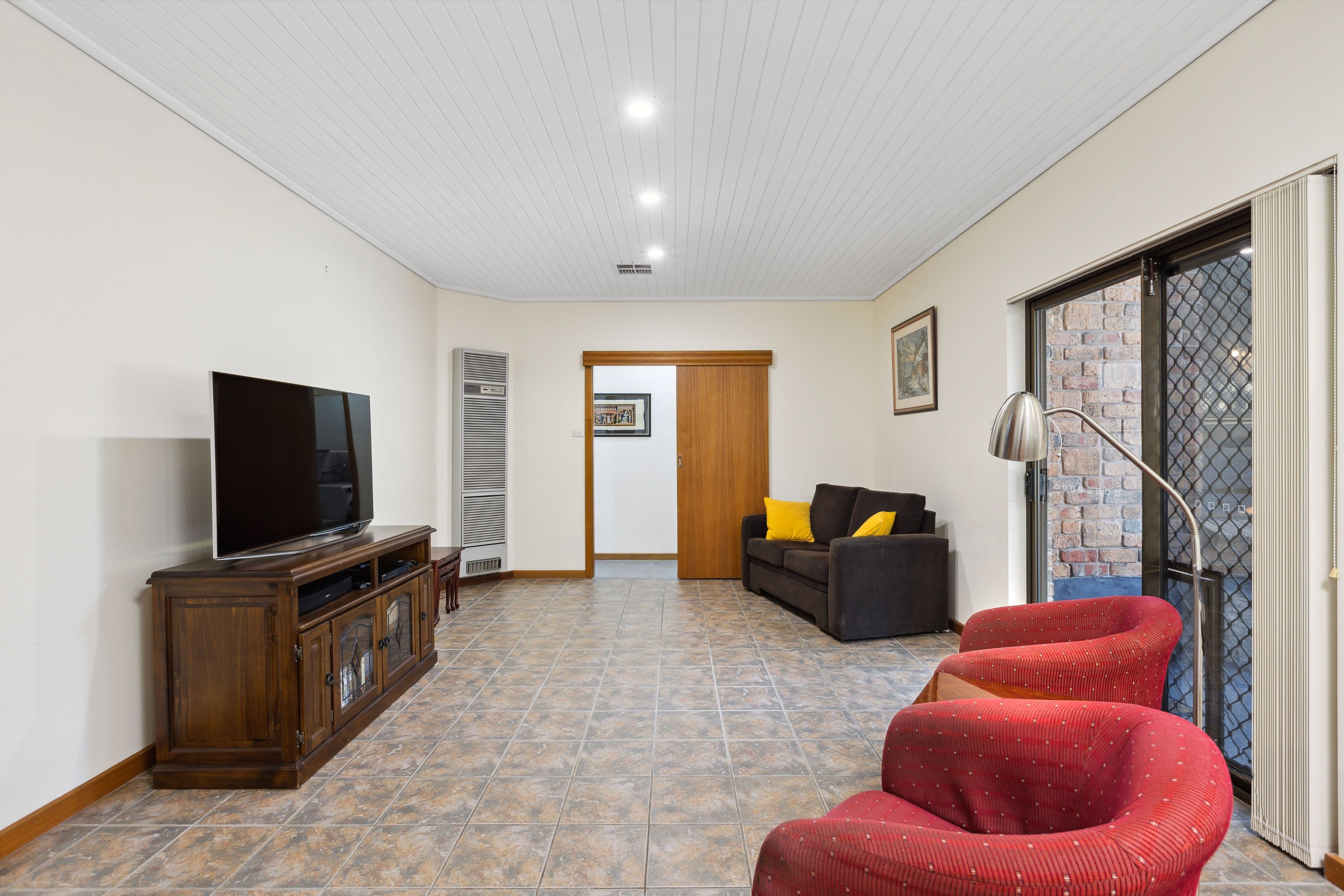10 Bentley Court, Happy Valley SA 5159, Happy Valley - Thumbnail 8