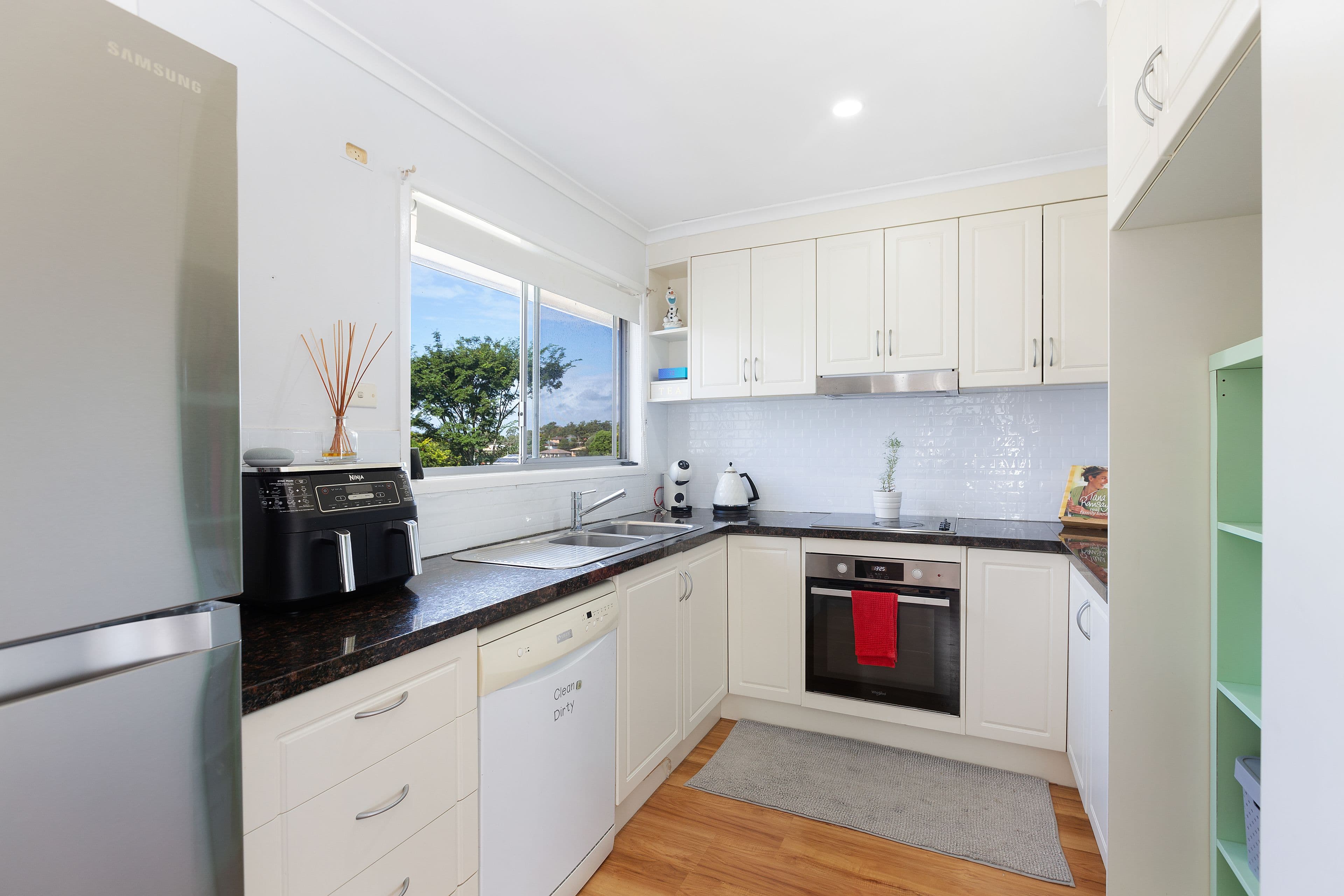13 Allenby Road, Alexandra Hills QLD 4161, Alexandra Hills - Thumbnail 4