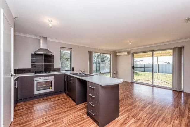 112A Moloney Street, Utakarra WA 6530, Utakarra - Image 1