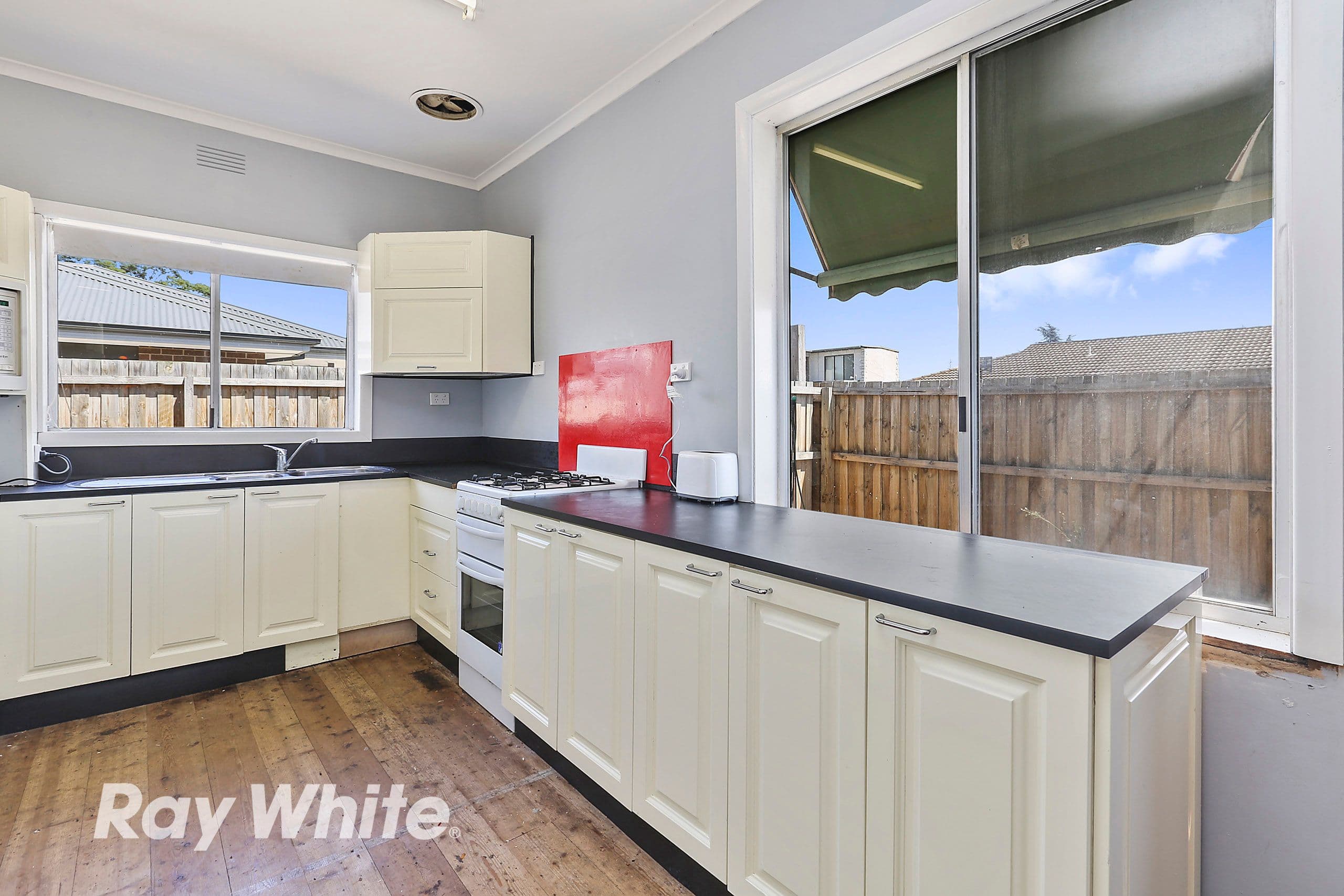 11 Stapledon Court, Corio VIC 3214, Corio - Thumbnail 4