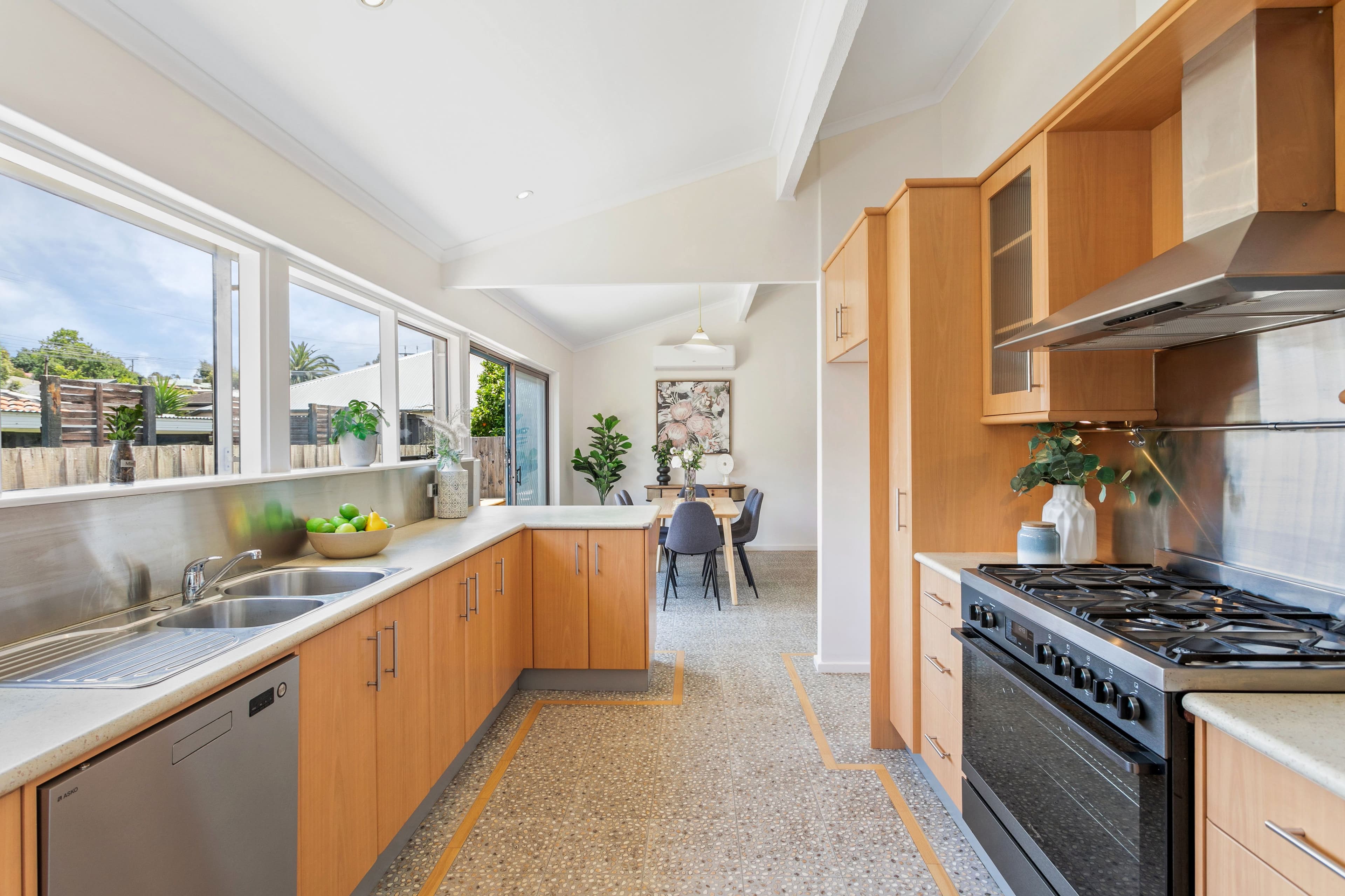 41 Glenhuntly Drive, Flagstaff Hill SA 5159, Flagstaff Hill - Thumbnail 6