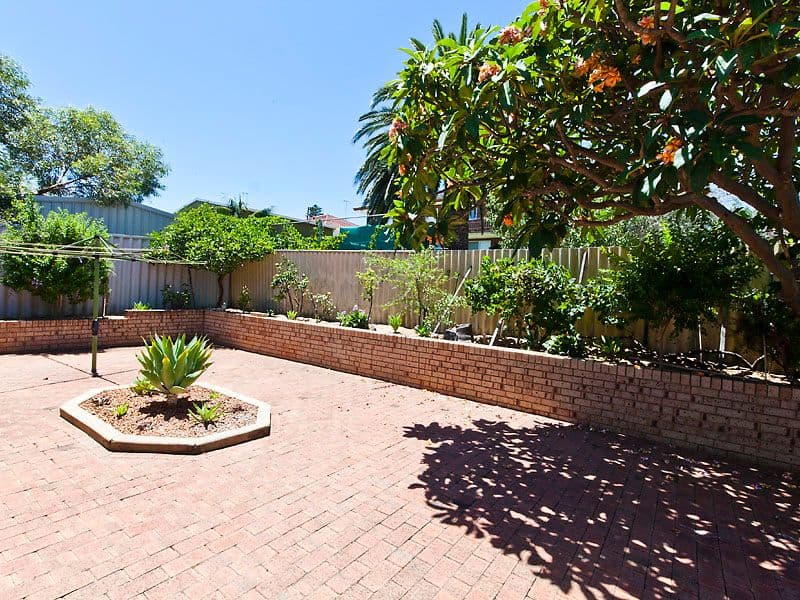 8 York Street, BEACONSFIELD WA 6162, Beaconsfield - Thumbnail 4