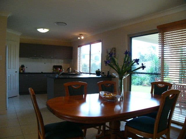 2 Gabrielle Place, MANLY WEST QLD 4179, Manly West - Thumbnail 4