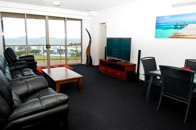  8 Breakwater Access Road, MACKAY HARBOUR QLD 4740, Mackay Harbour - Thumbnail 6
