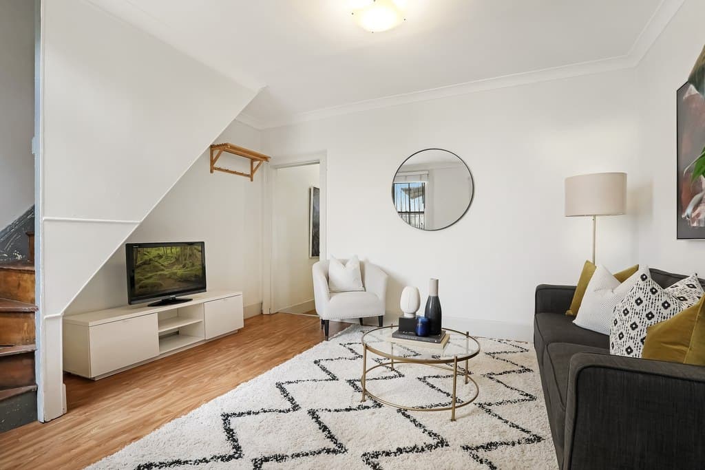40 Wellington Street, Waterloo - Thumbnail 2