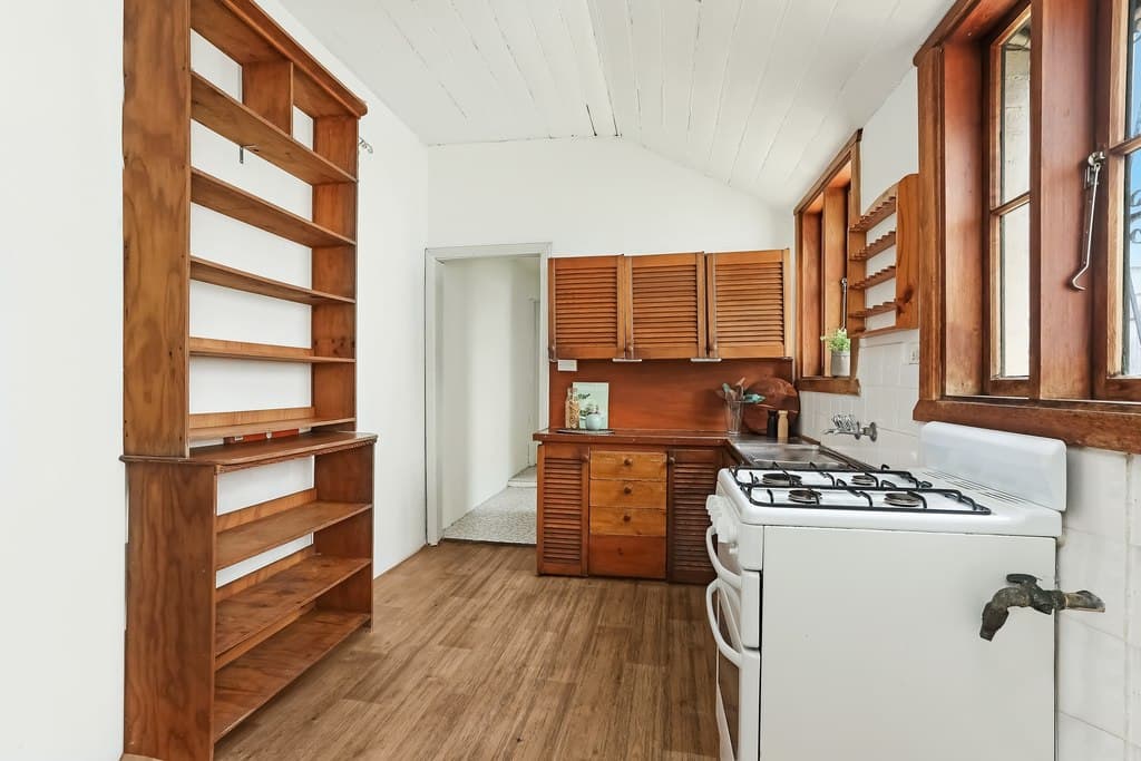 40 Wellington Street, Waterloo - Thumbnail 3