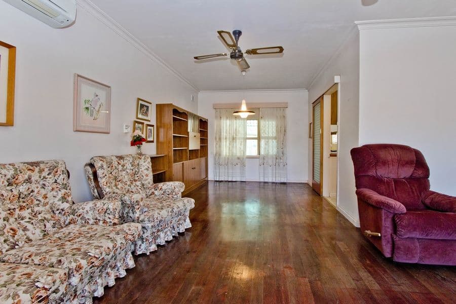 6 Harvey Street, Henley Beach SA 5022, Henley Beach - Thumbnail 3