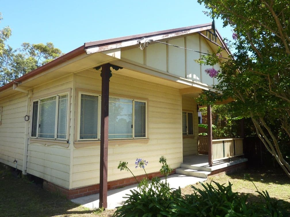16 Gladstone Street, BELLAMBI NSW 2518, Bellambi - Image 1