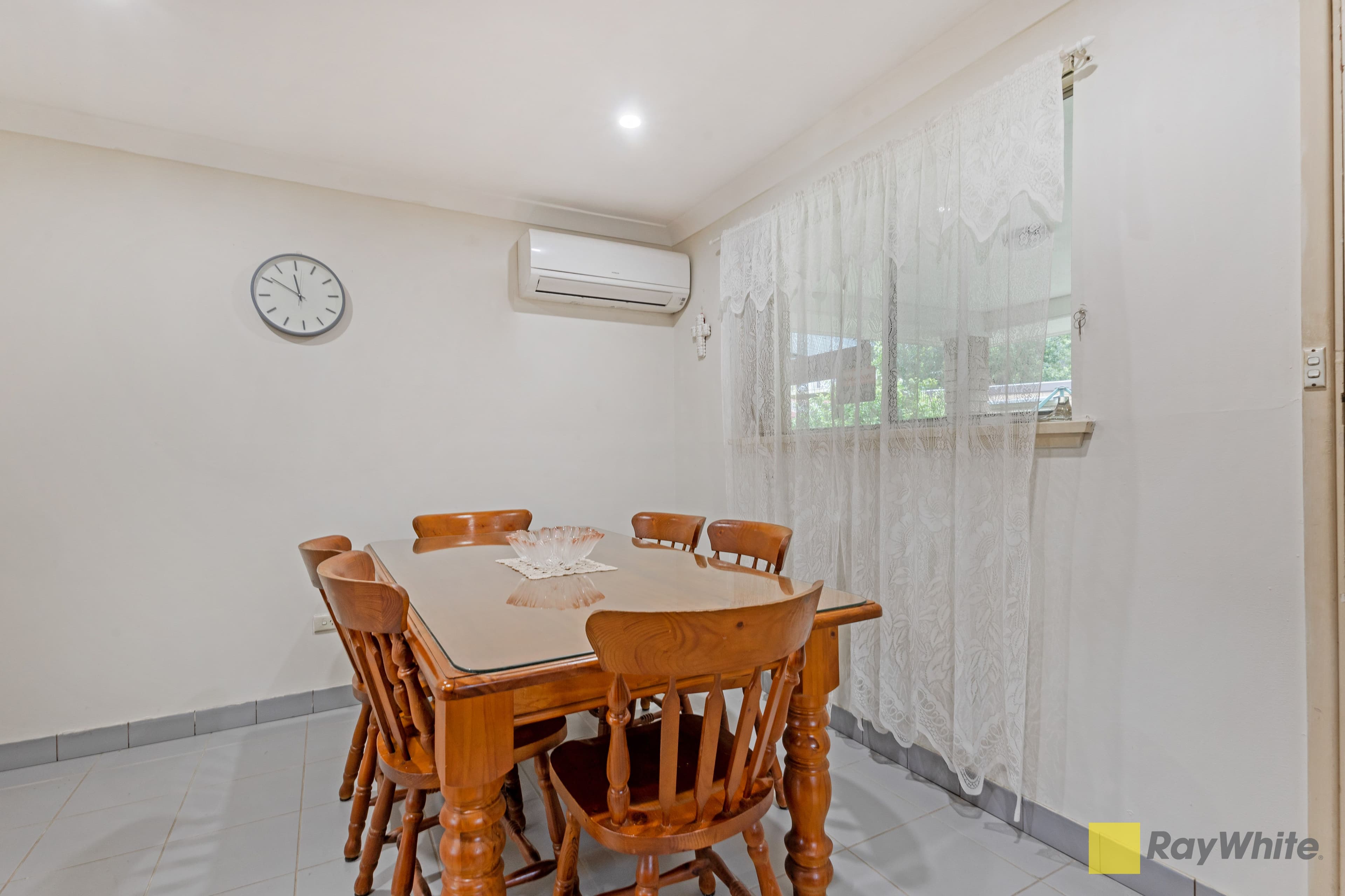 12 Abercrombie Avenue, Seven Hills NSW 2147, Seven Hills - Thumbnail 4
