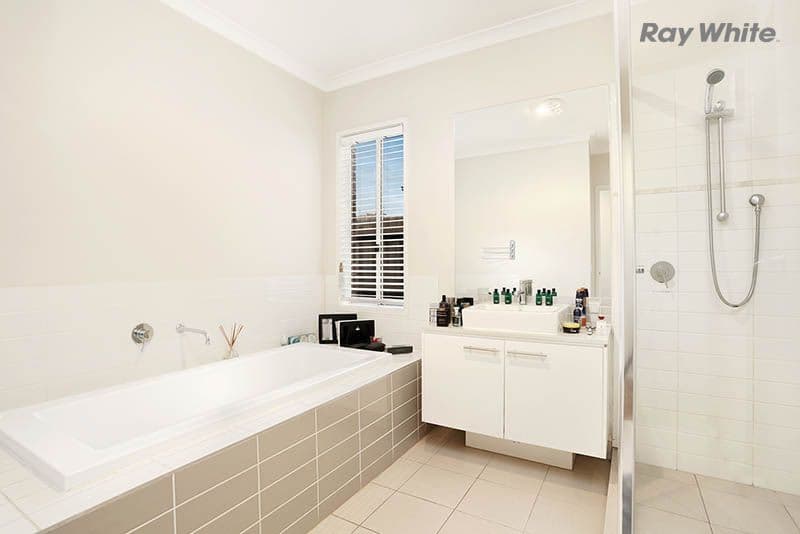 6 Lomandra Street, Point Cook VIC 3030, Point Cook - Thumbnail 7