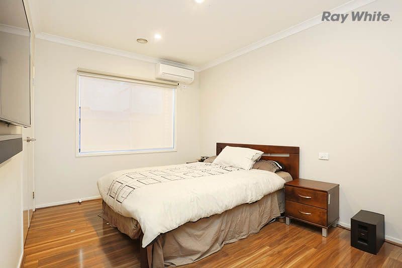 6 Lomandra Street, Point Cook VIC 3030, Point Cook - Thumbnail 8