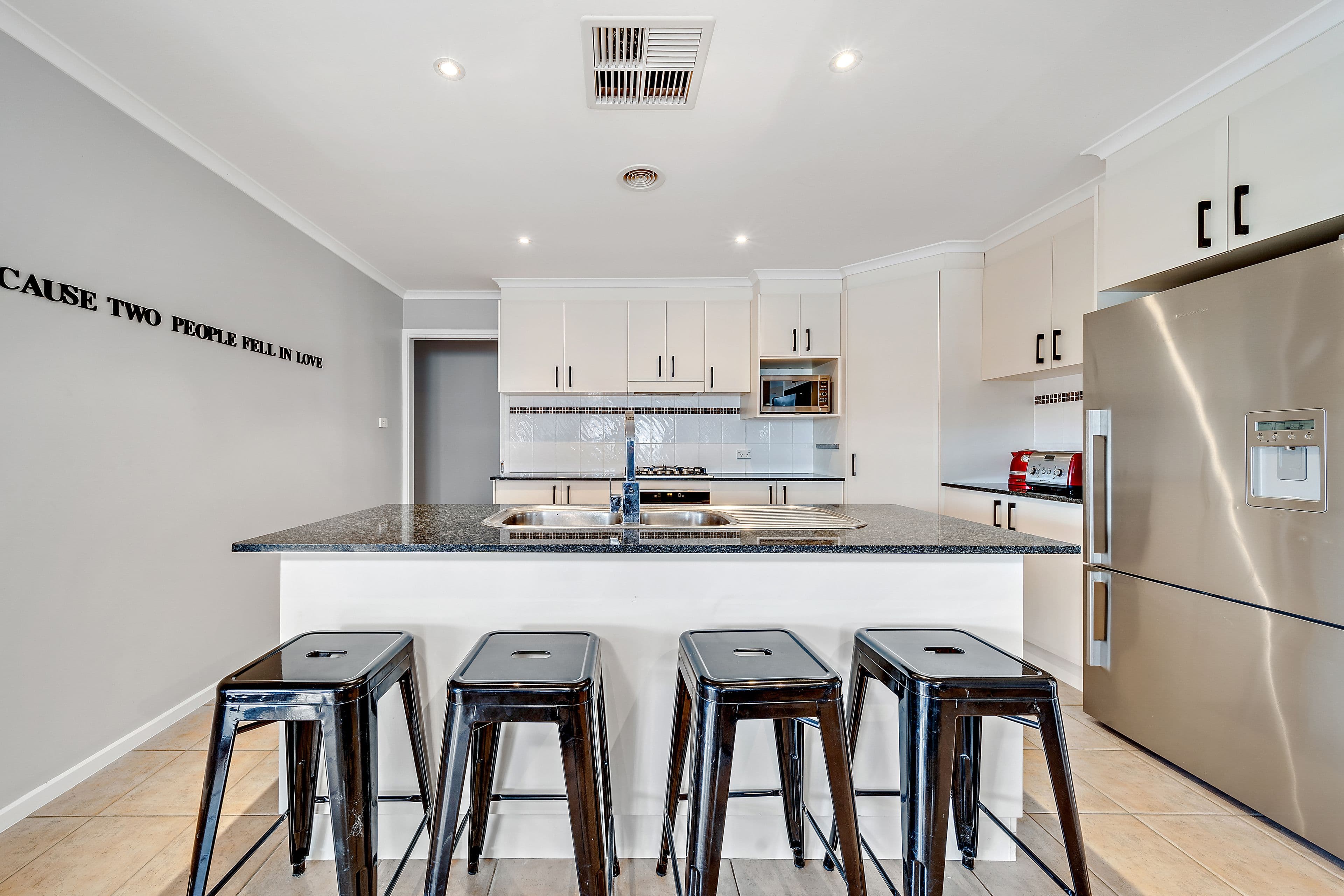 32 Wittunga Crescent, Banks ACT 2906, Banks - Thumbnail 6