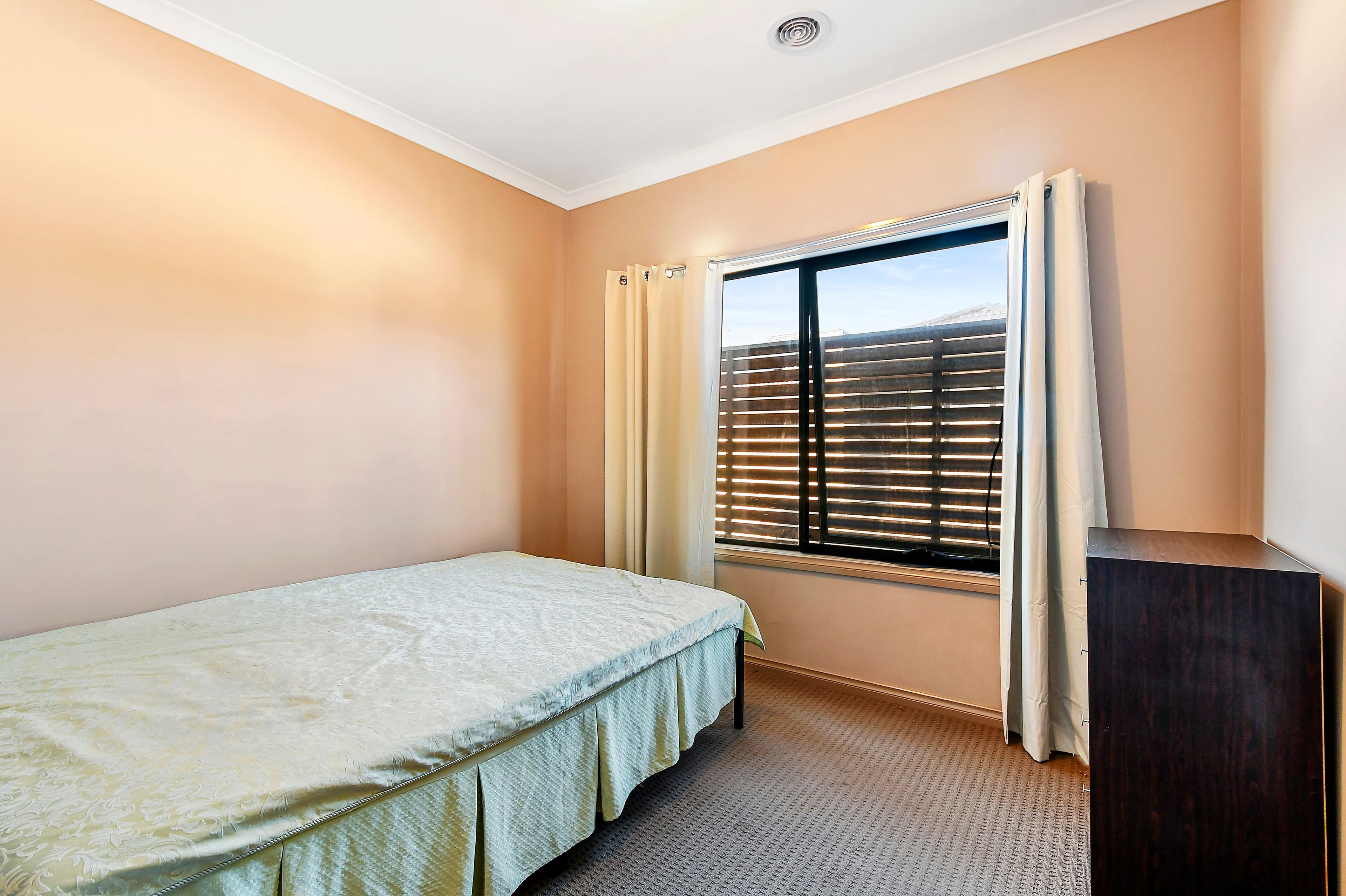 30 Henry Street, Noble Park VIC 3174, Noble Park - Thumbnail 6