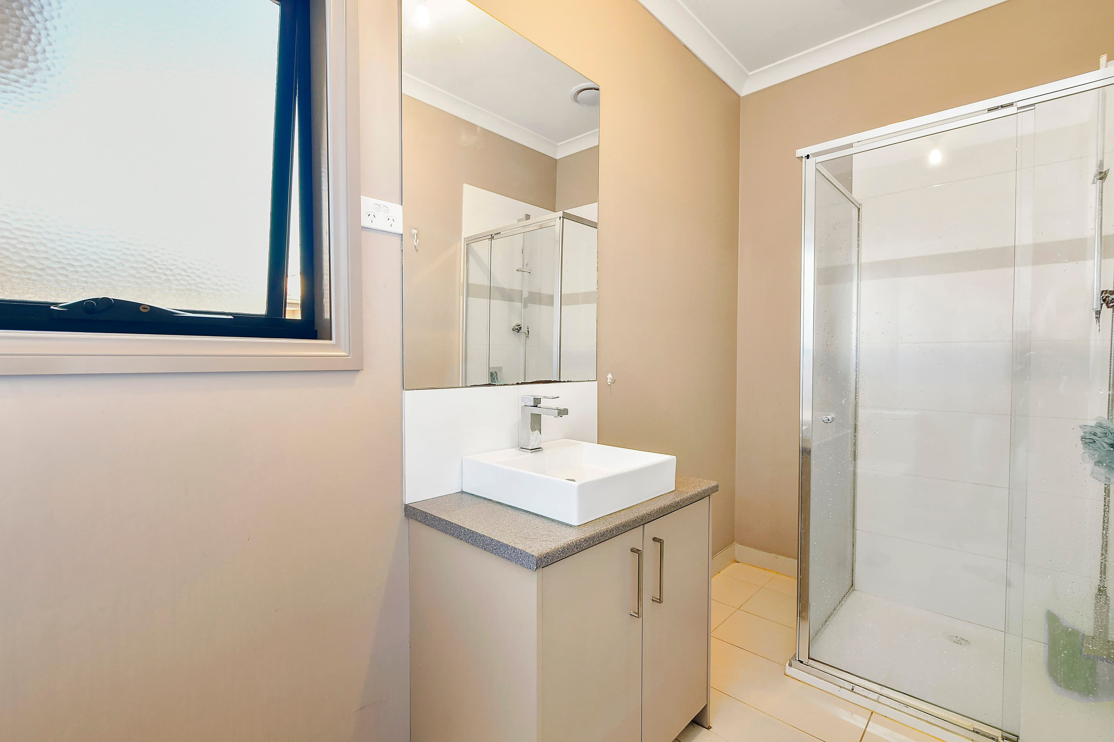 30 Henry Street, Noble Park VIC 3174, Noble Park - Thumbnail 7