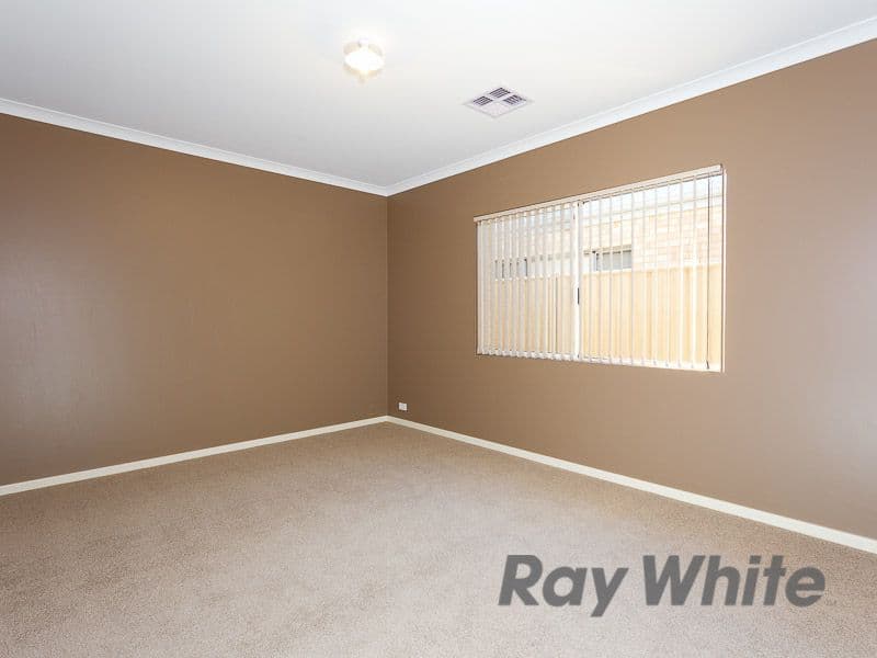 6 Ley Lane, HAMMOND PARK WA 6164, Hammond Park - Thumbnail 6