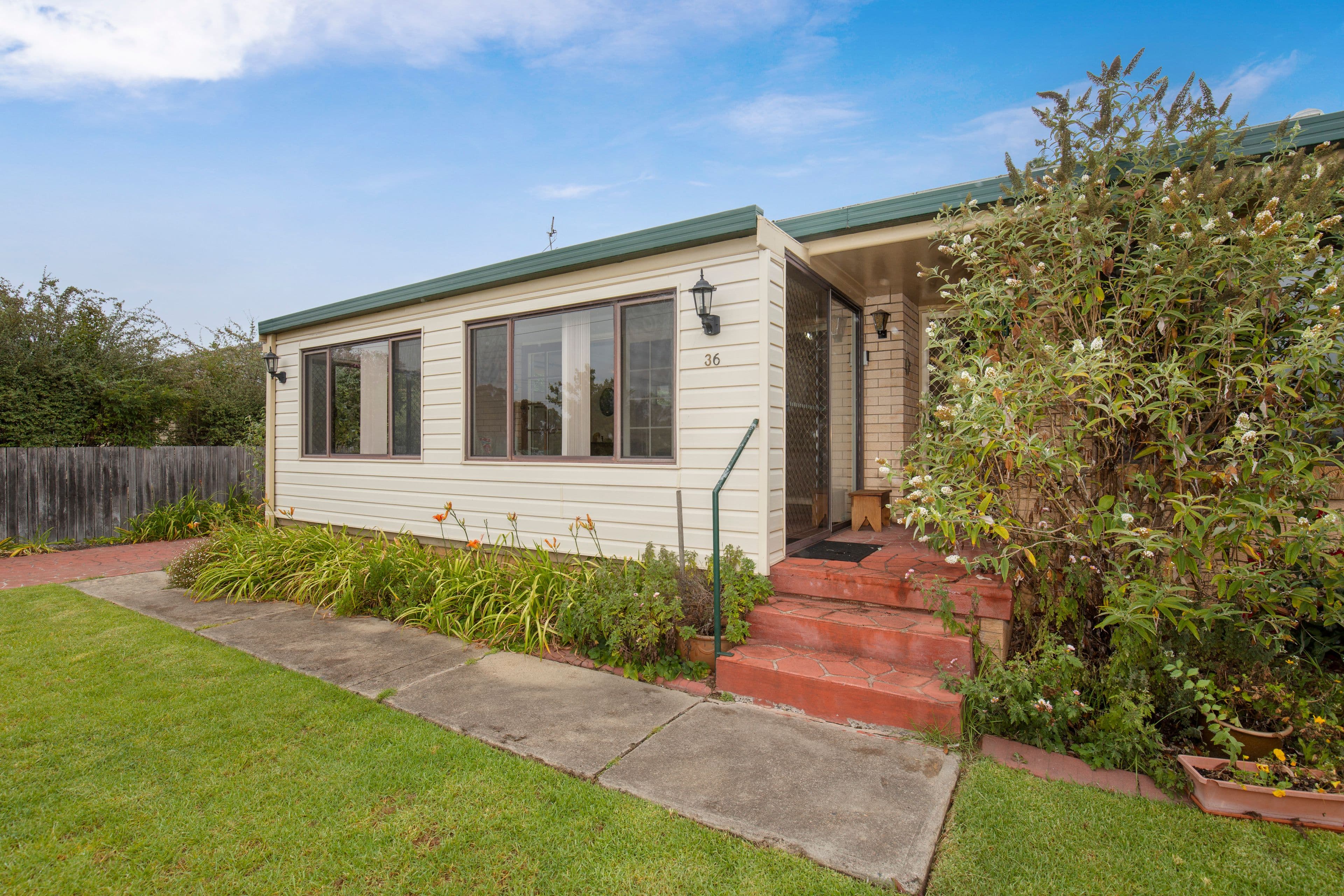 36 Grafton Road, Armidale NSW 2350, Armidale - Thumbnail 2