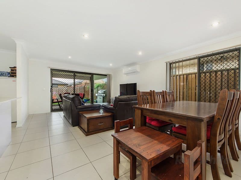 13 Ellenborough Avenue, Ormeau Hills QLD 4208, Ormeau Hills - Thumbnail 2