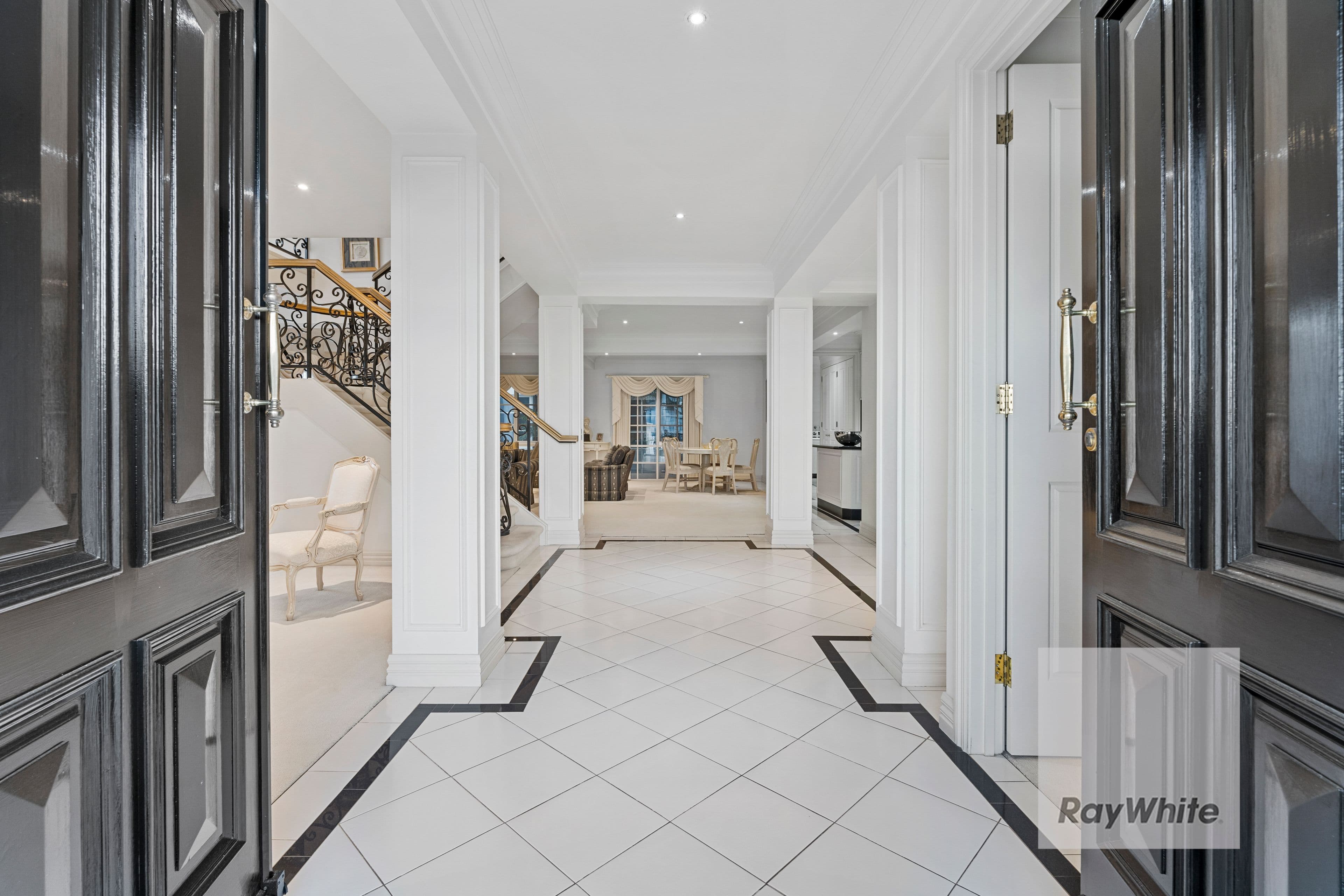 1 Caitlyn Court, Bundoora VIC 3083, Bundoora - Thumbnail 3
