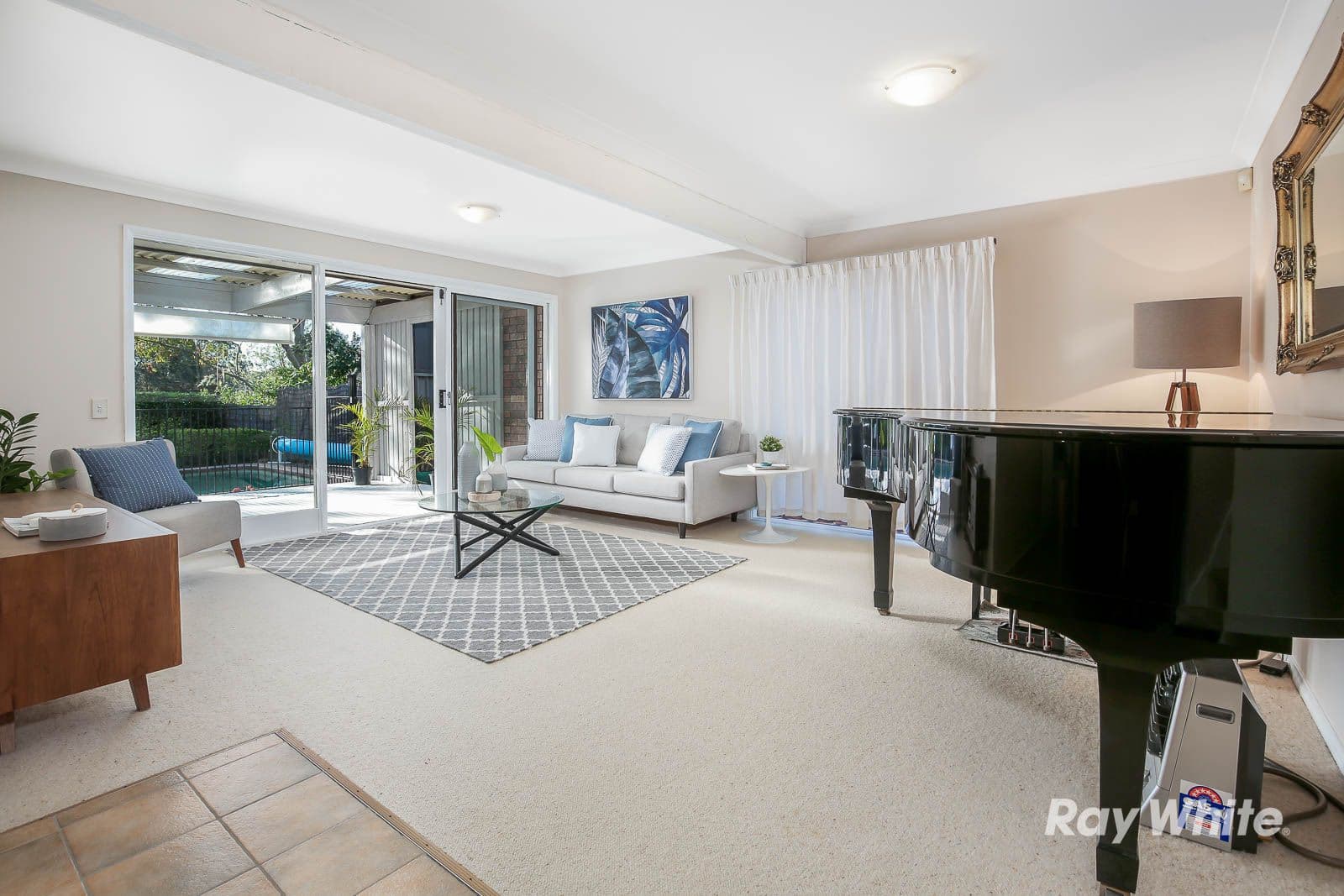 20 Tallowwood Avenue, Cherrybrook - Thumbnail 2