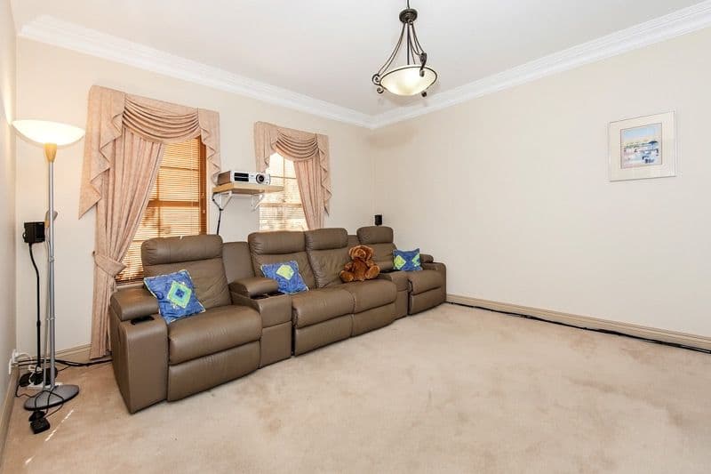 234 Royal Street, YOKINE WA 6060, Yokine - Thumbnail 3
