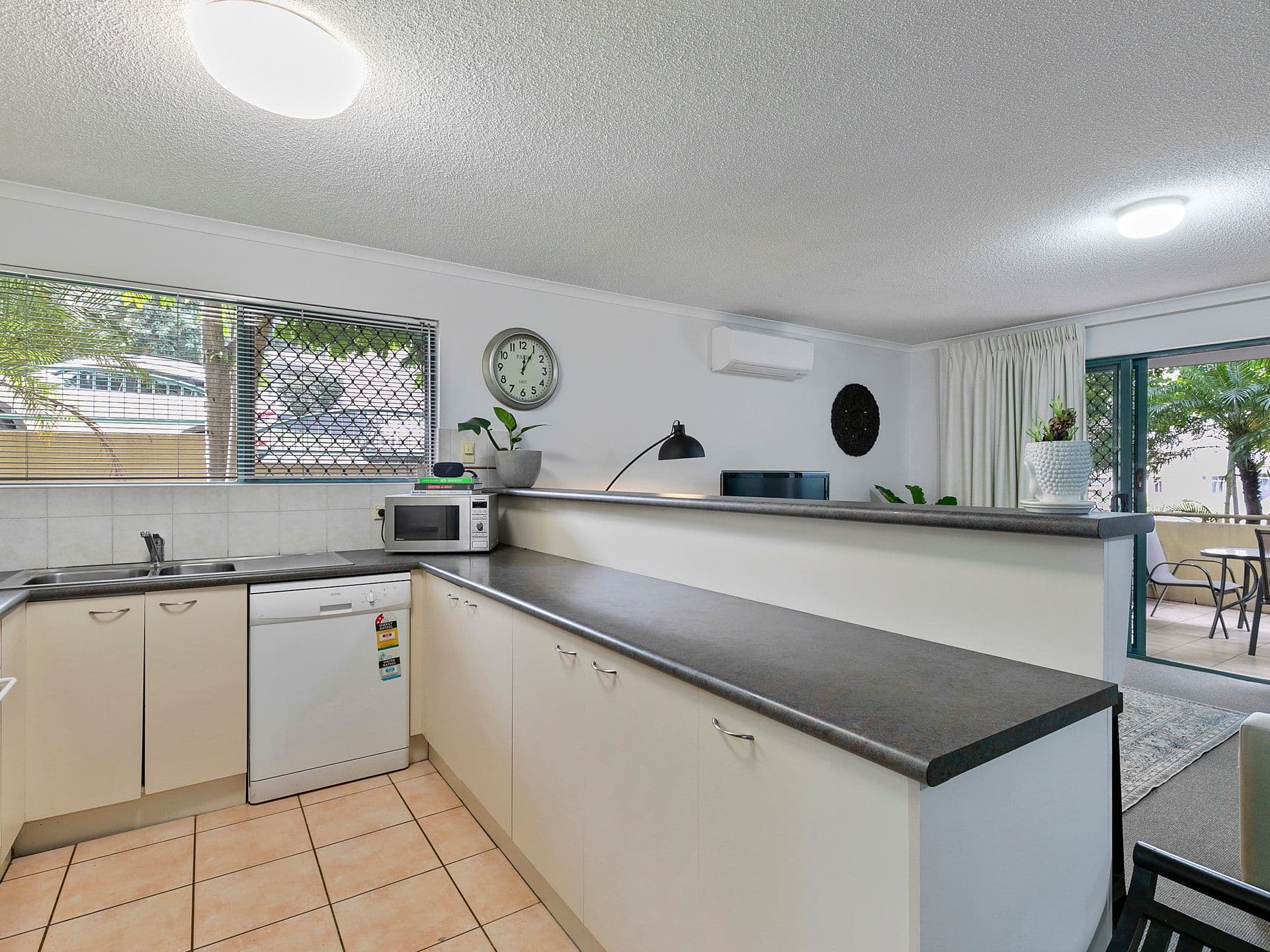25 Whytecliffe Street, Albion QLD 4010, Albion - Thumbnail 3