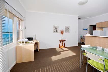 12 The Esplanade, CRONULLA NSW 2230, Cronulla - Thumbnail 4