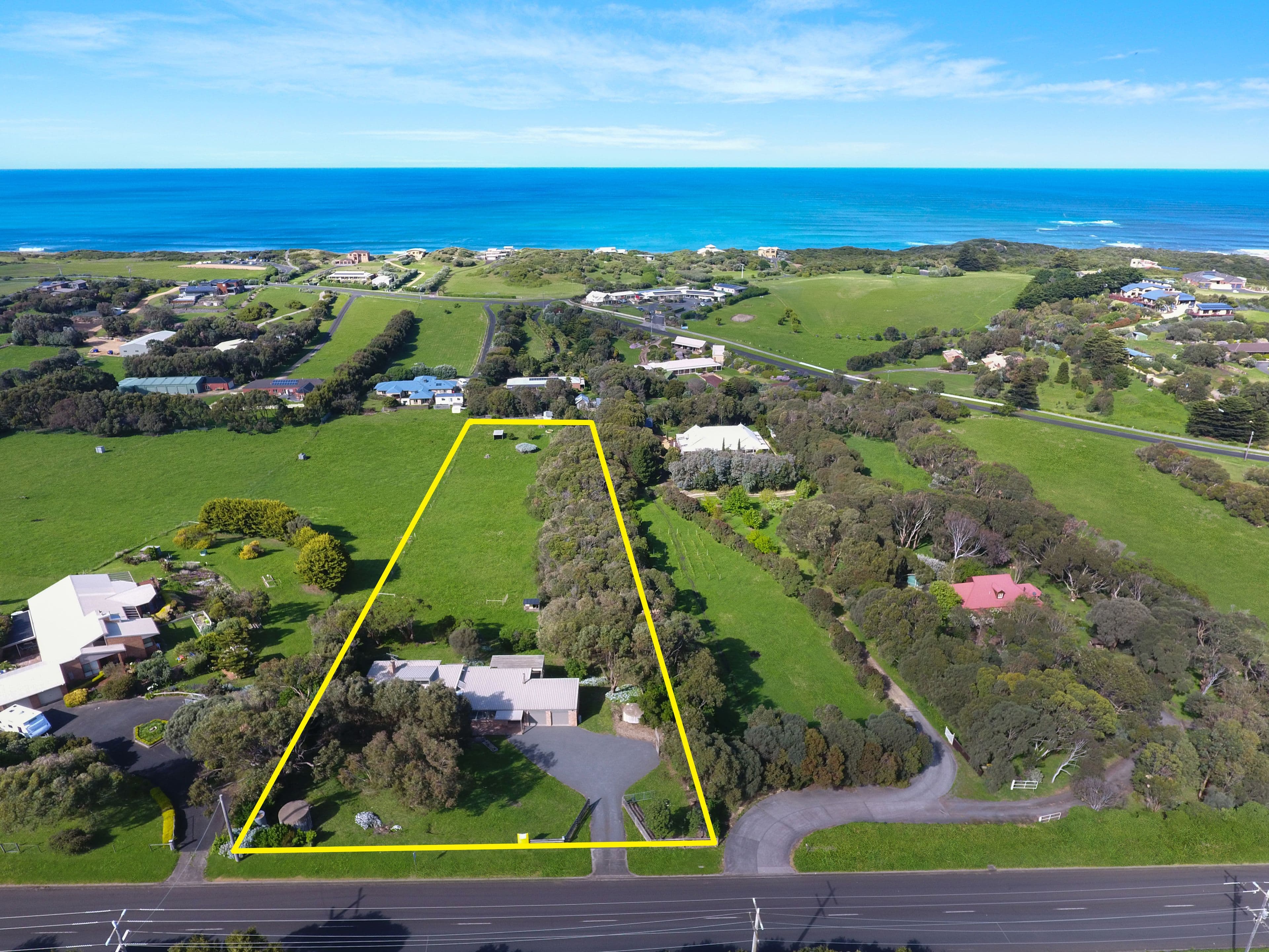 15 Hopkins Point Road, Warrnambool VIC 3280, Warrnambool - Thumbnail 3