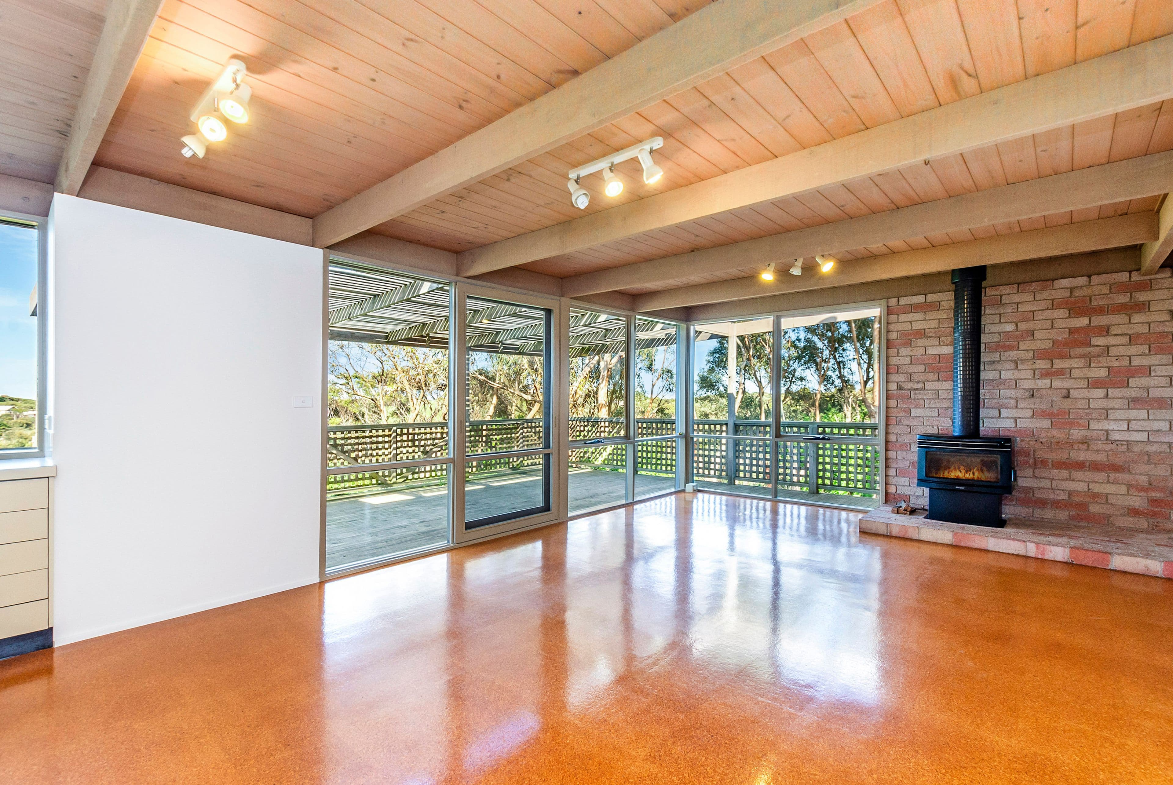 15 Hopkins Point Road, Warrnambool VIC 3280, Warrnambool - Thumbnail 4