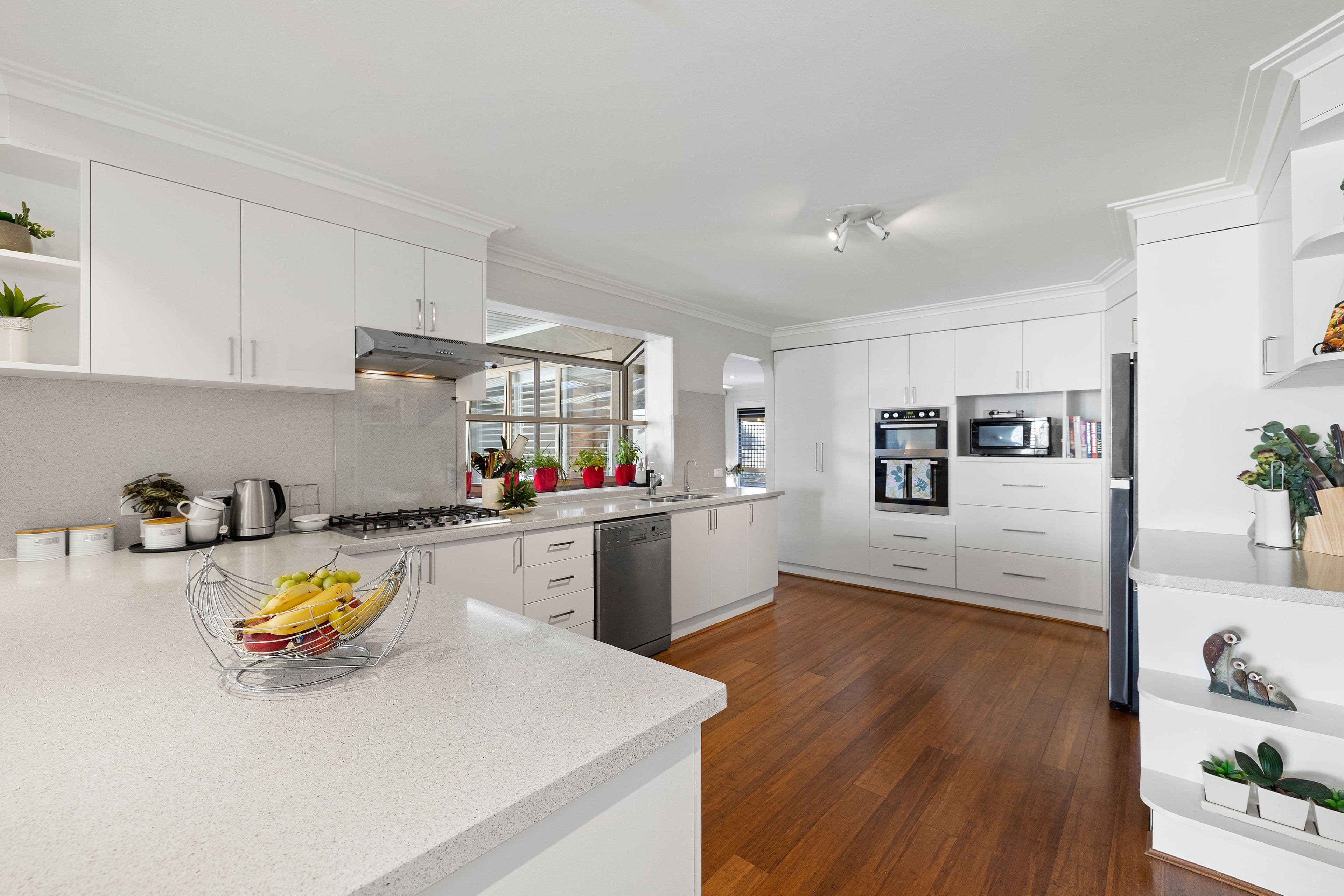 29 Hindmarsh Street, Rowville VIC 3178, Rowville - Thumbnail 4
