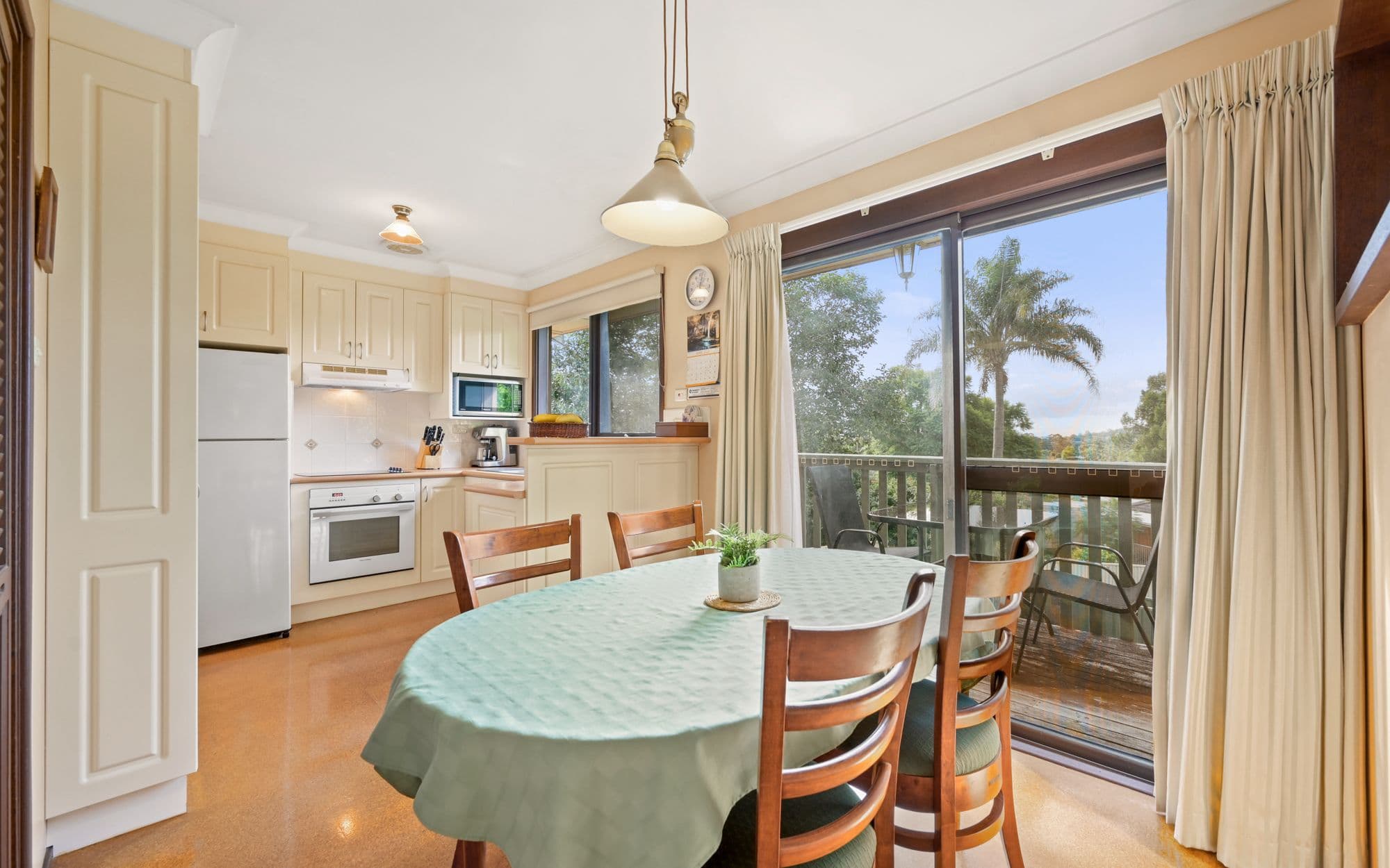8 Stromlo Place, Ruse NSW 2560, Ruse - Thumbnail 4