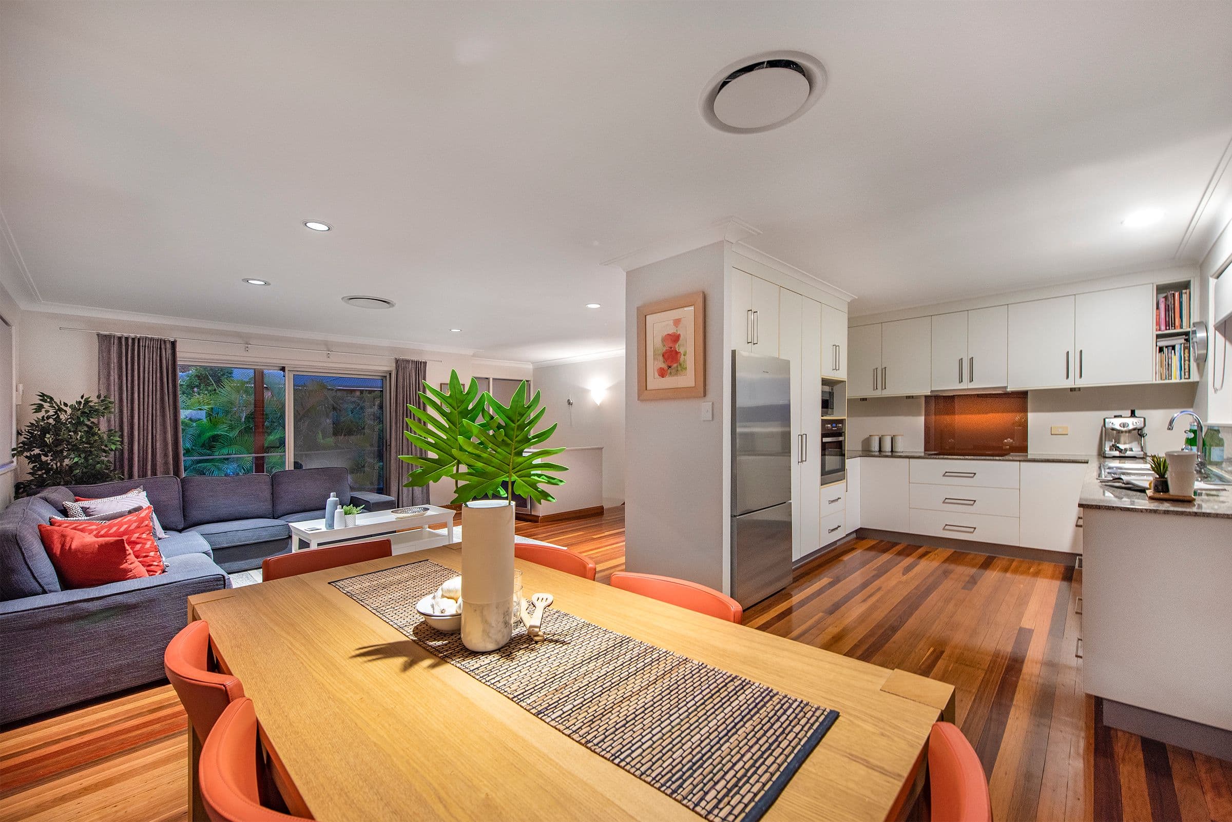 11 Mourilyan Street, Mansfield QLD 4122, Mansfield - Thumbnail 2