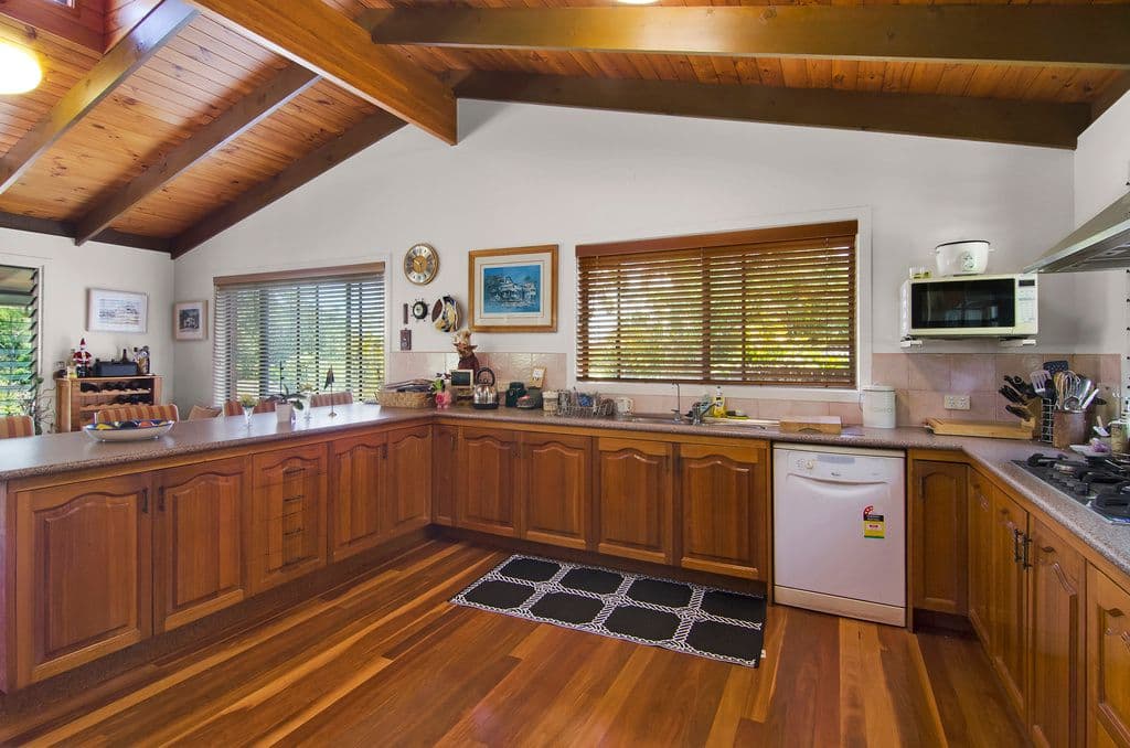 6 Coolamon Court, Tugun QLD 4224, Tugun - Thumbnail 2